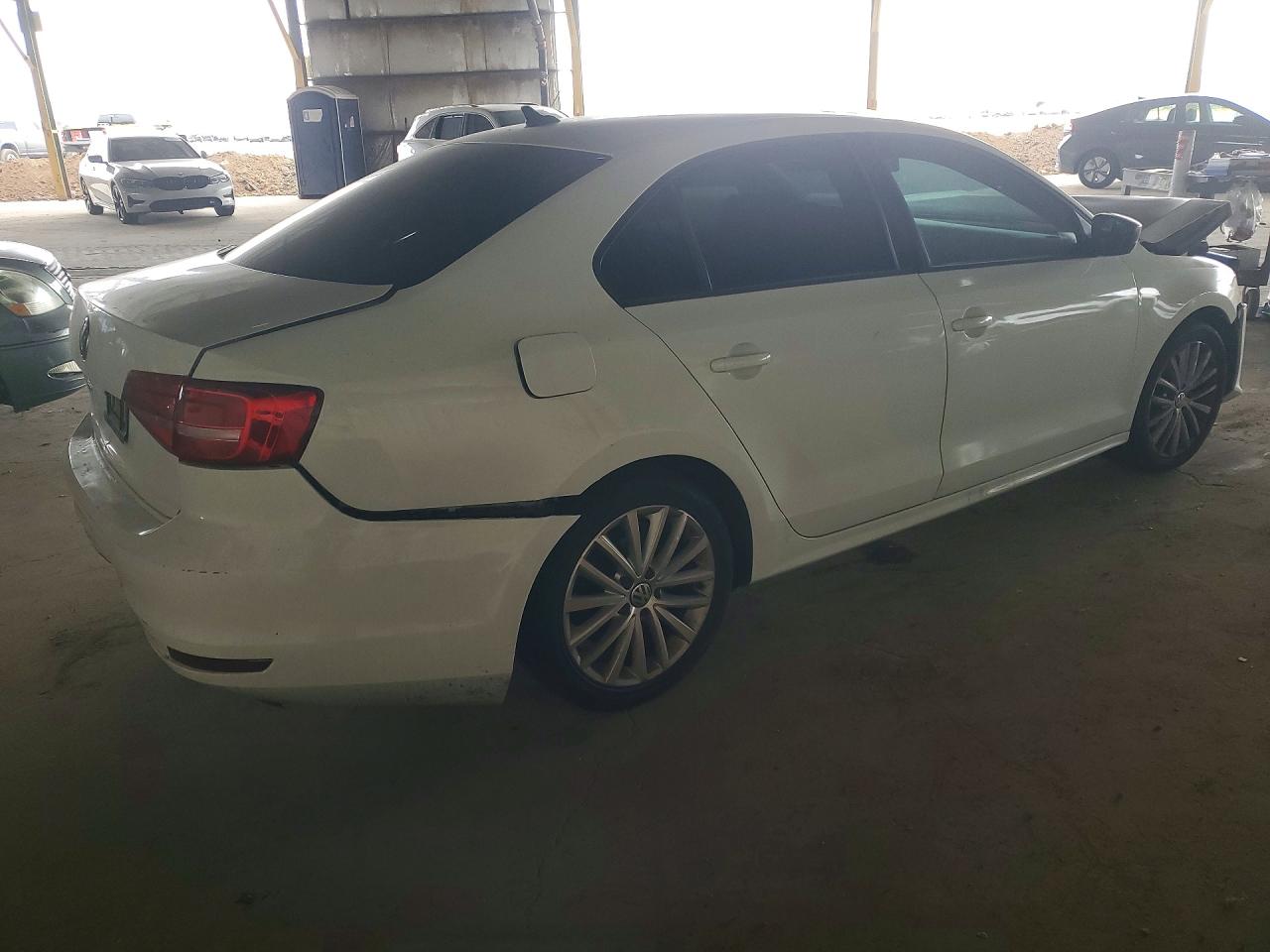 2015 Volkswagen Jetta Base White vin: 3VW2K7AJXFM279849