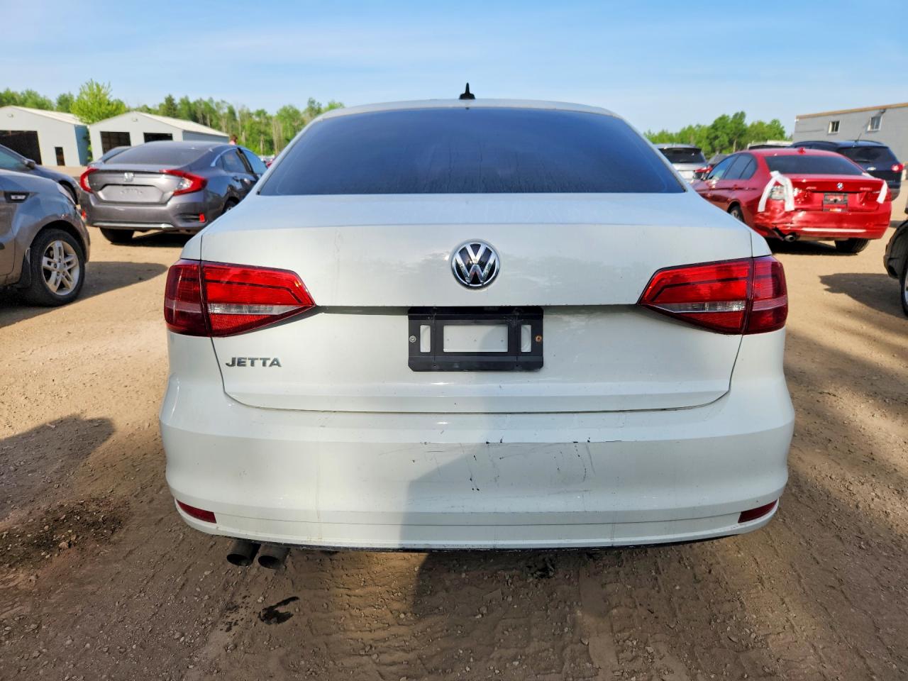 2015 Volkswagen Jetta Base White vin: 3VW2K7AJXFM308668