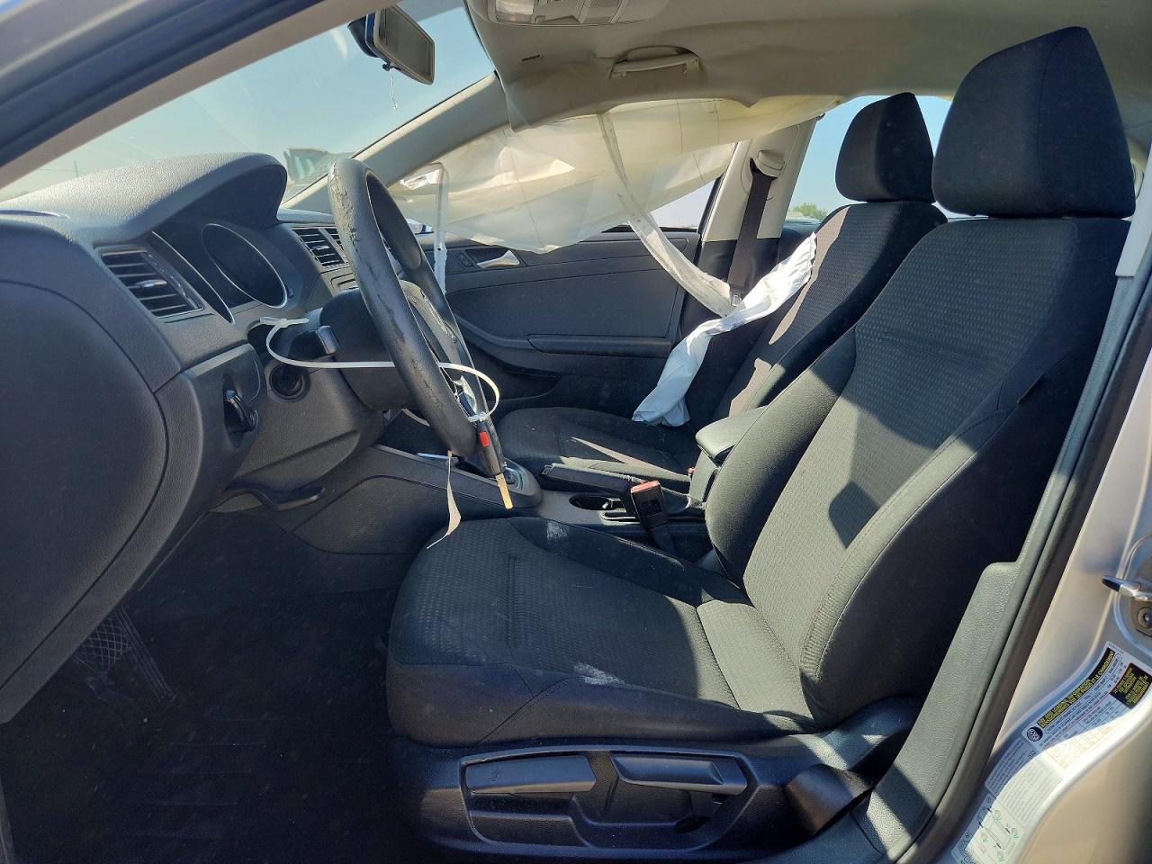 2015 Volkswagen Jetta Base Silver vin: 3VW2K7AJXFM334414