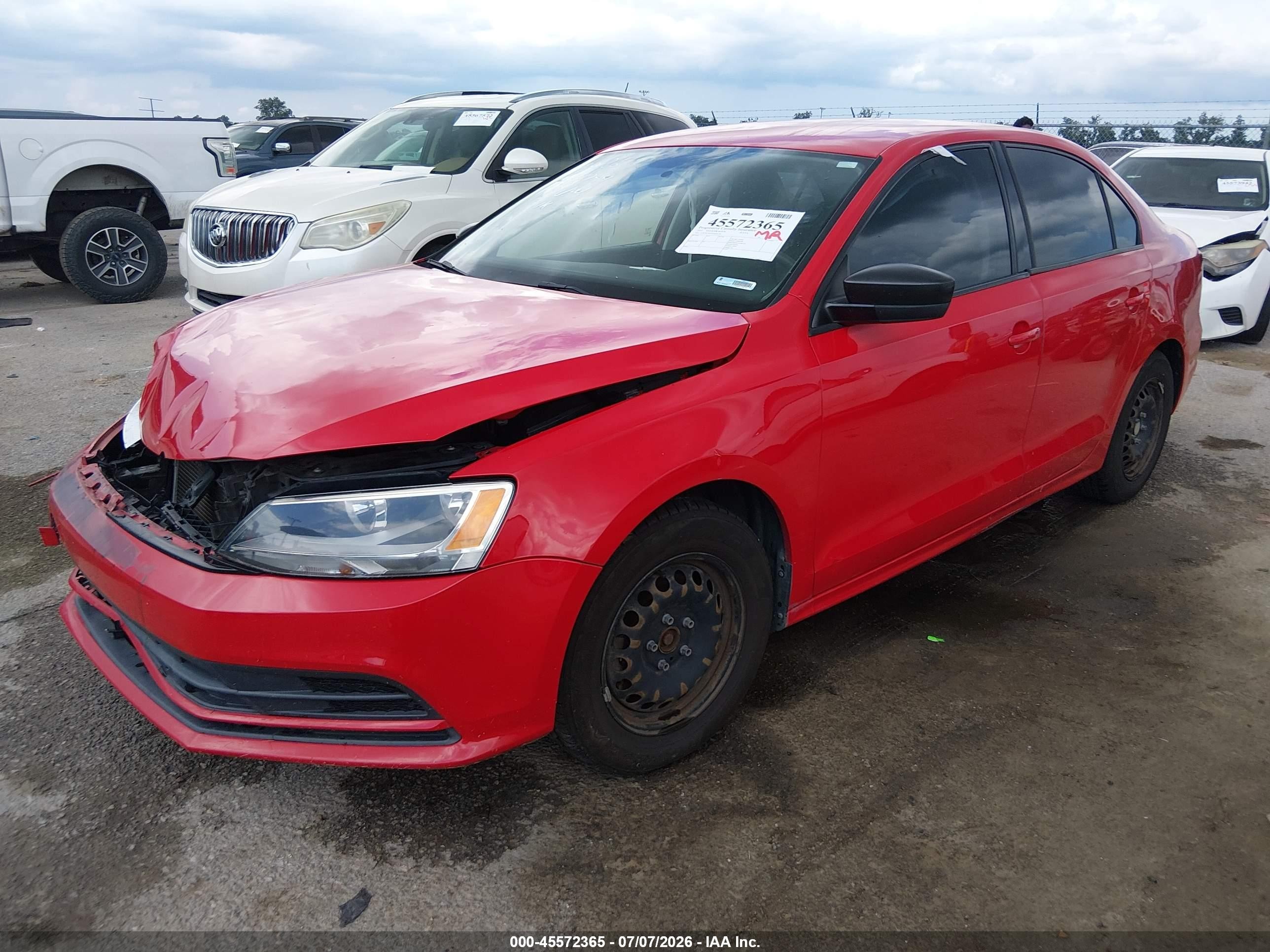 2015 Volkswagen Jetta 2.0l S Red vin: 3VW2K7AJXFM402744