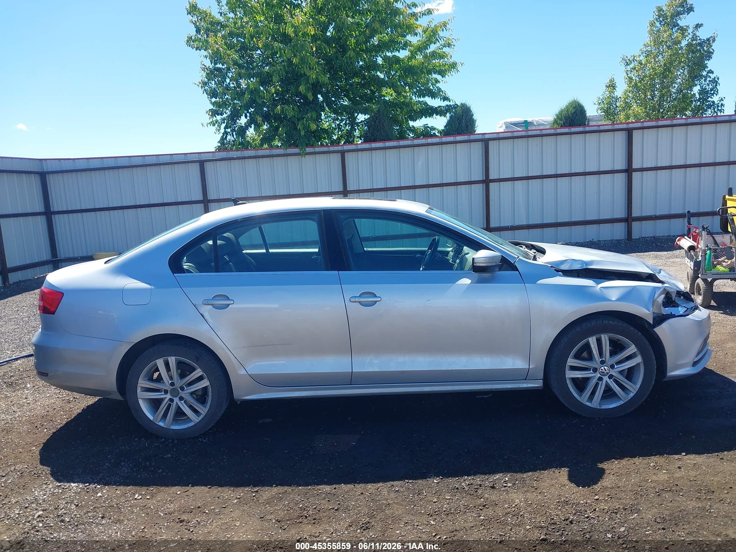 2015 Volkswagen Jetta 2.0l Tdi Sel Silver vin: 3VW3A7AJ4FM229343