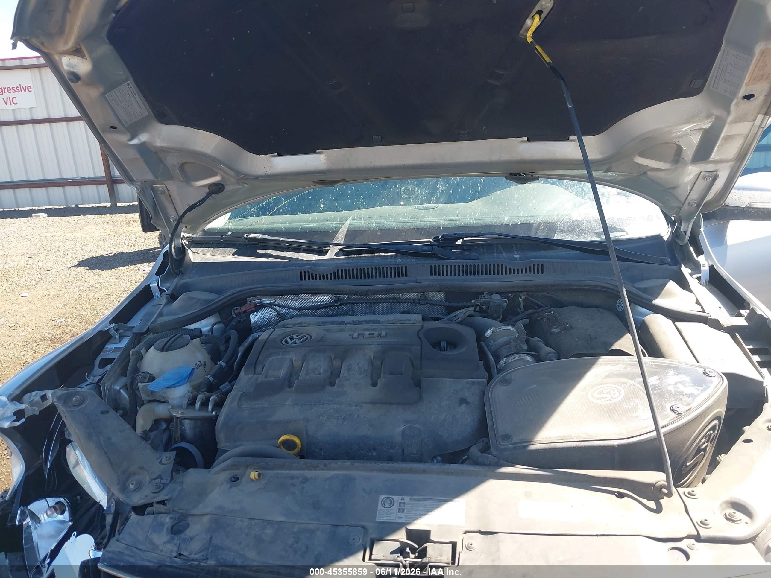 2015 Volkswagen Jetta 2.0l Tdi Sel Silver vin: 3VW3A7AJ4FM229343