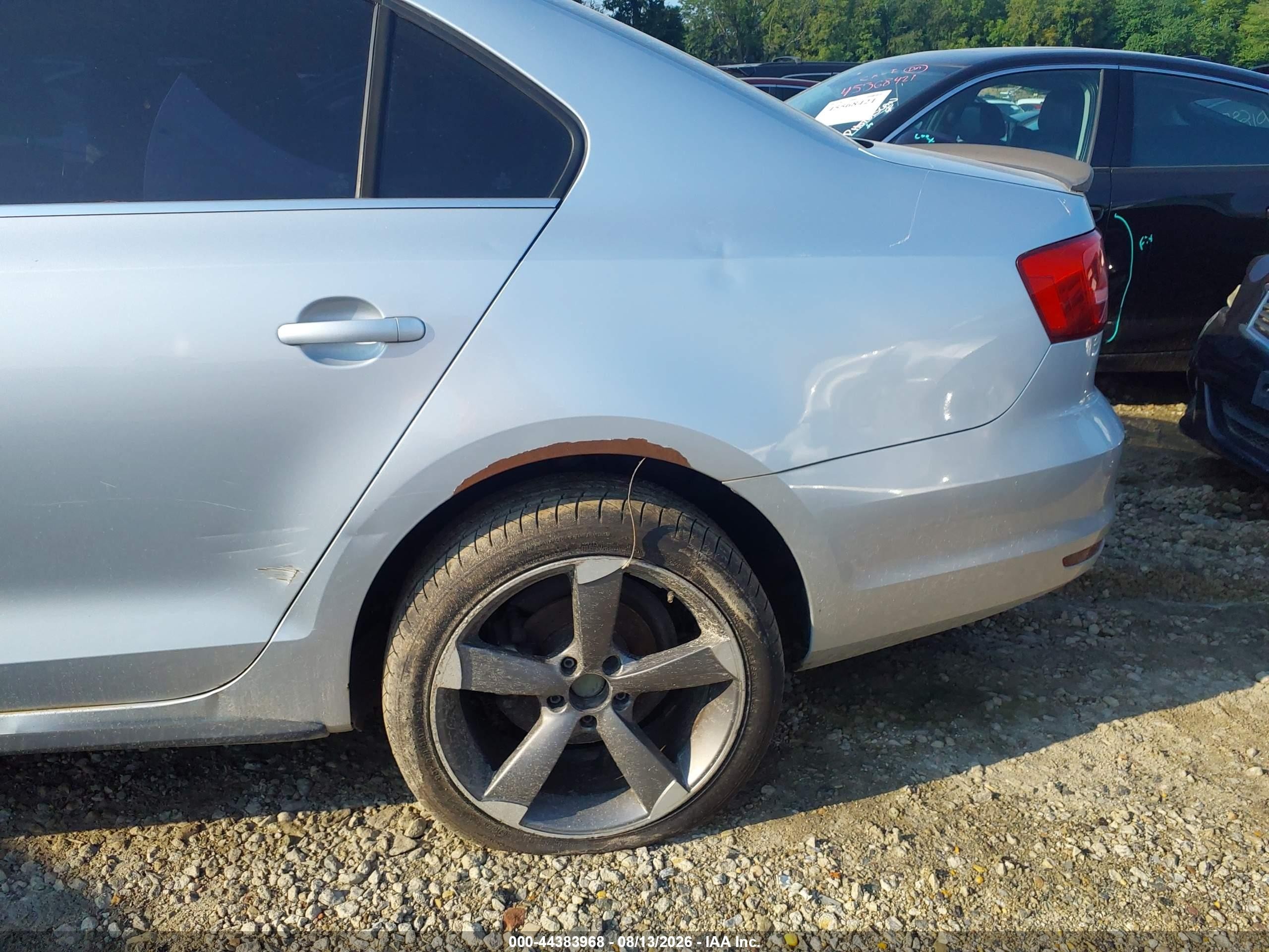 2015 Volkswagen Jetta 2.0l Tdi Se Silver vin: 3VW3A7AJ9FM270325