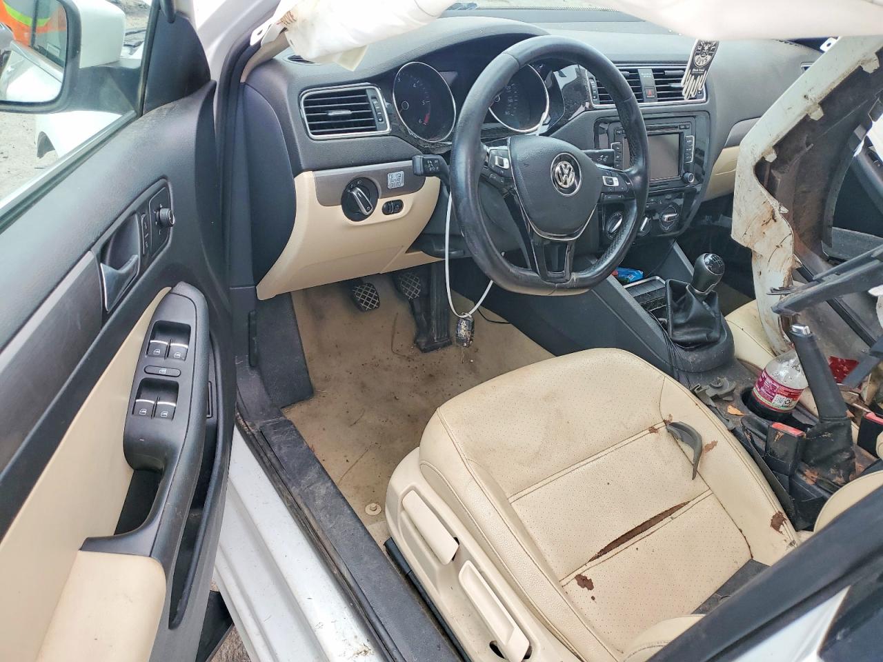 2015 Volkswagen Jetta Tdi White vin: 3VW3A7AJXFM262055