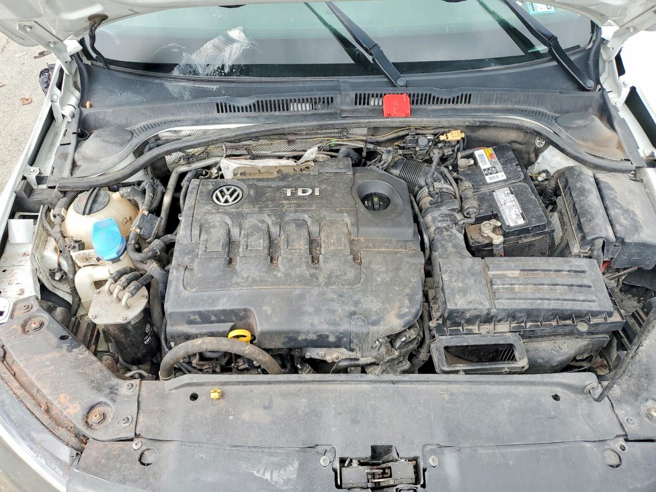 2015 Volkswagen Jetta Tdi White vin: 3VW3A7AJXFM262055
