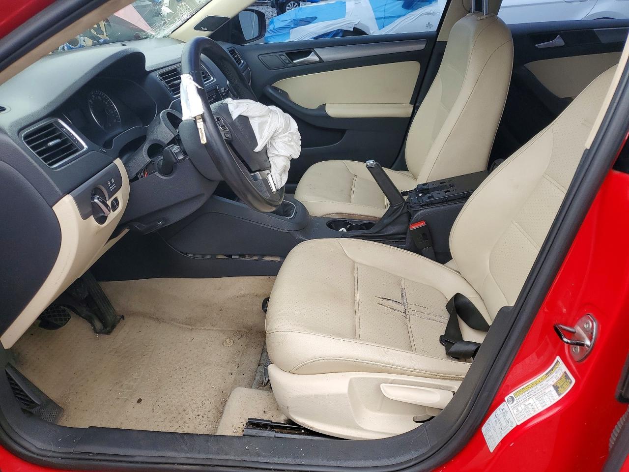 2013 Volkswagen Jetta Tdi Red vin: 3VW3L7AJ1DM373911