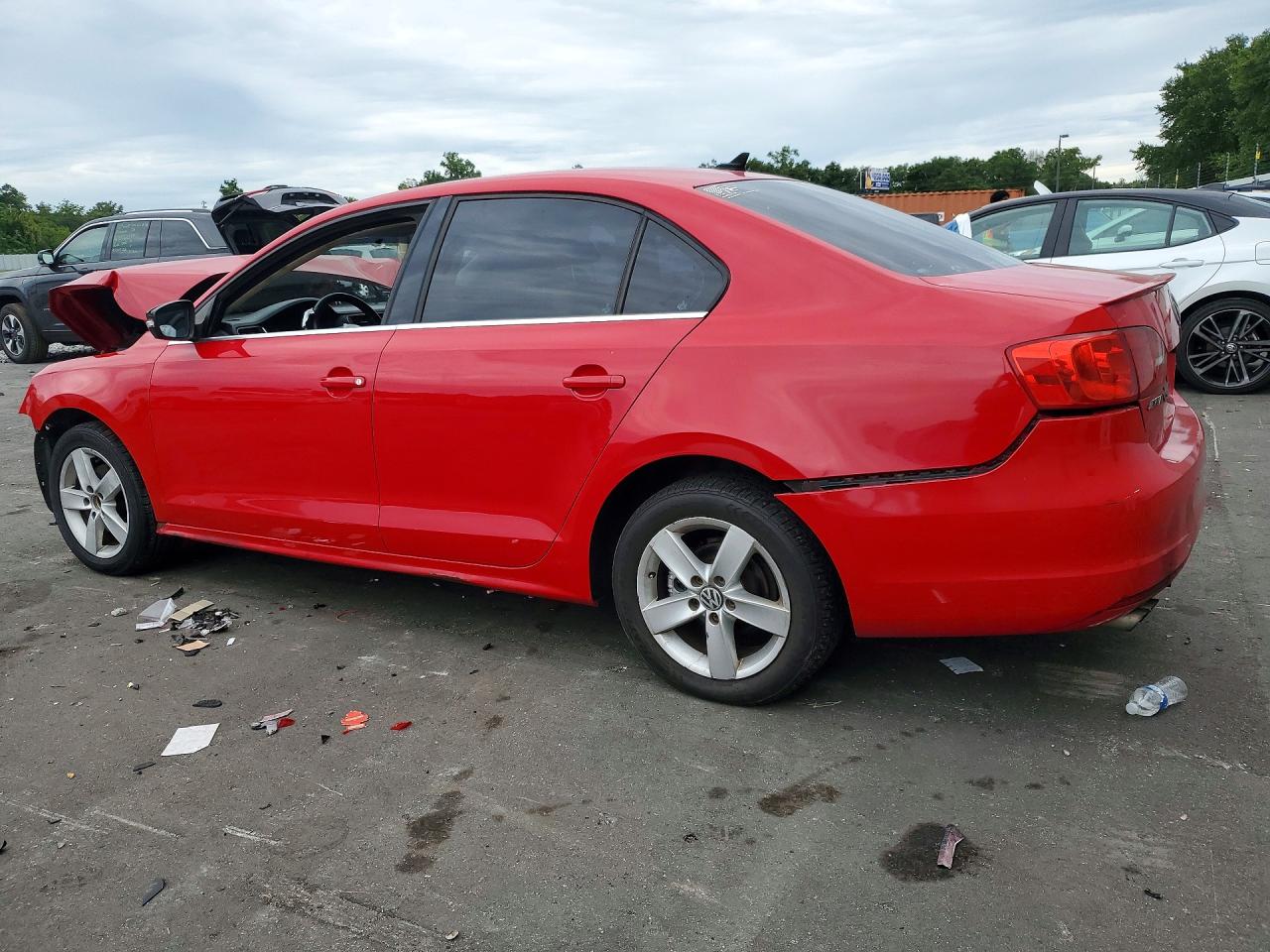 2013 Volkswagen Jetta Tdi Red vin: 3VW3L7AJ1DM373911