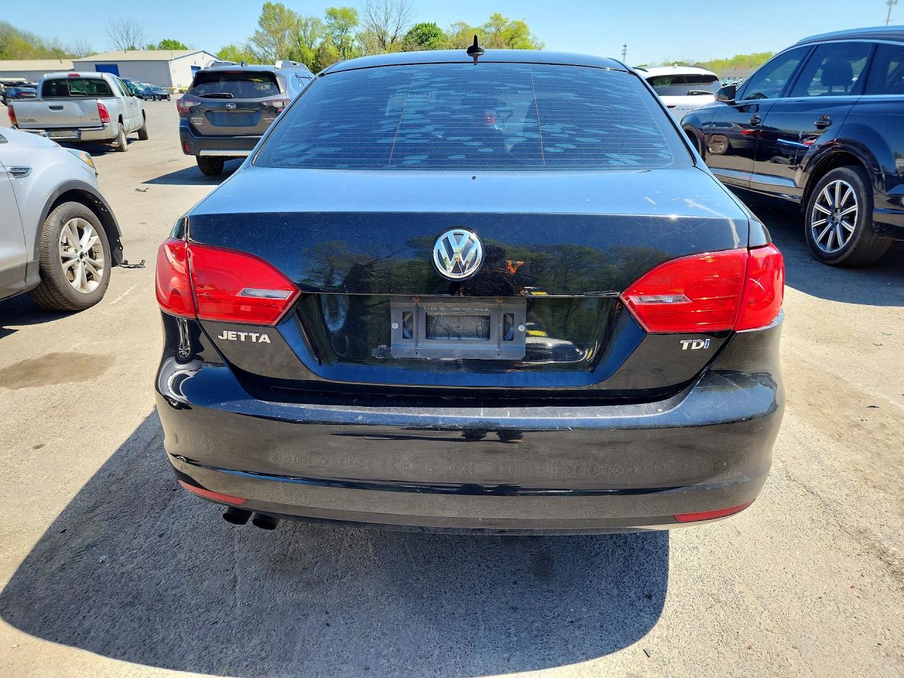 2014 Volkswagen Jetta Tdi Черный vin: 3VW3L7AJ1EM320353