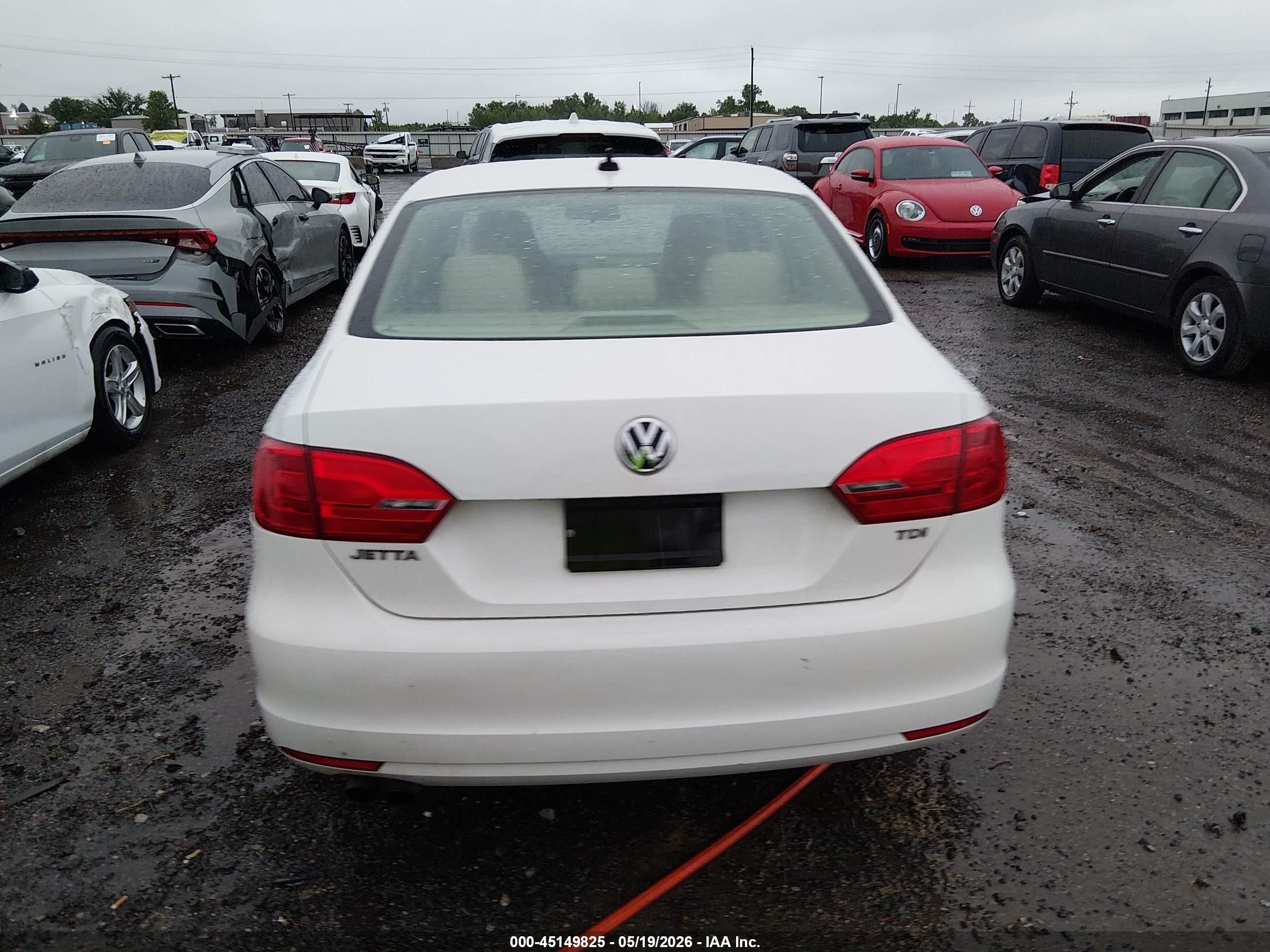 2012 Volkswagen Jetta 2.0l Tdi White vin: 3VW3L7AJ2CM042592