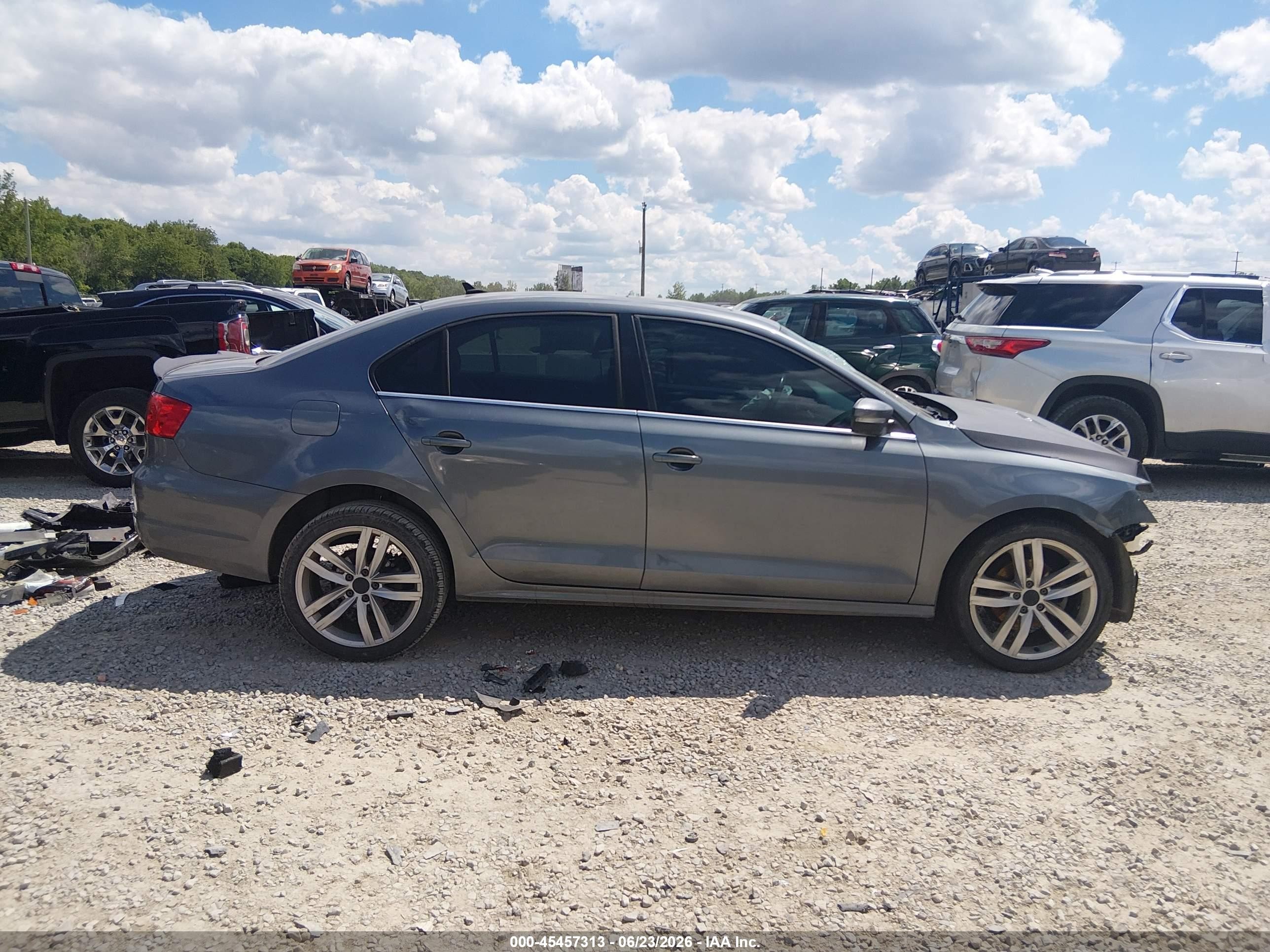 2013 Volkswagen Jetta 2.0l Tdi Gray vin: 3VW3L7AJ2DM363551