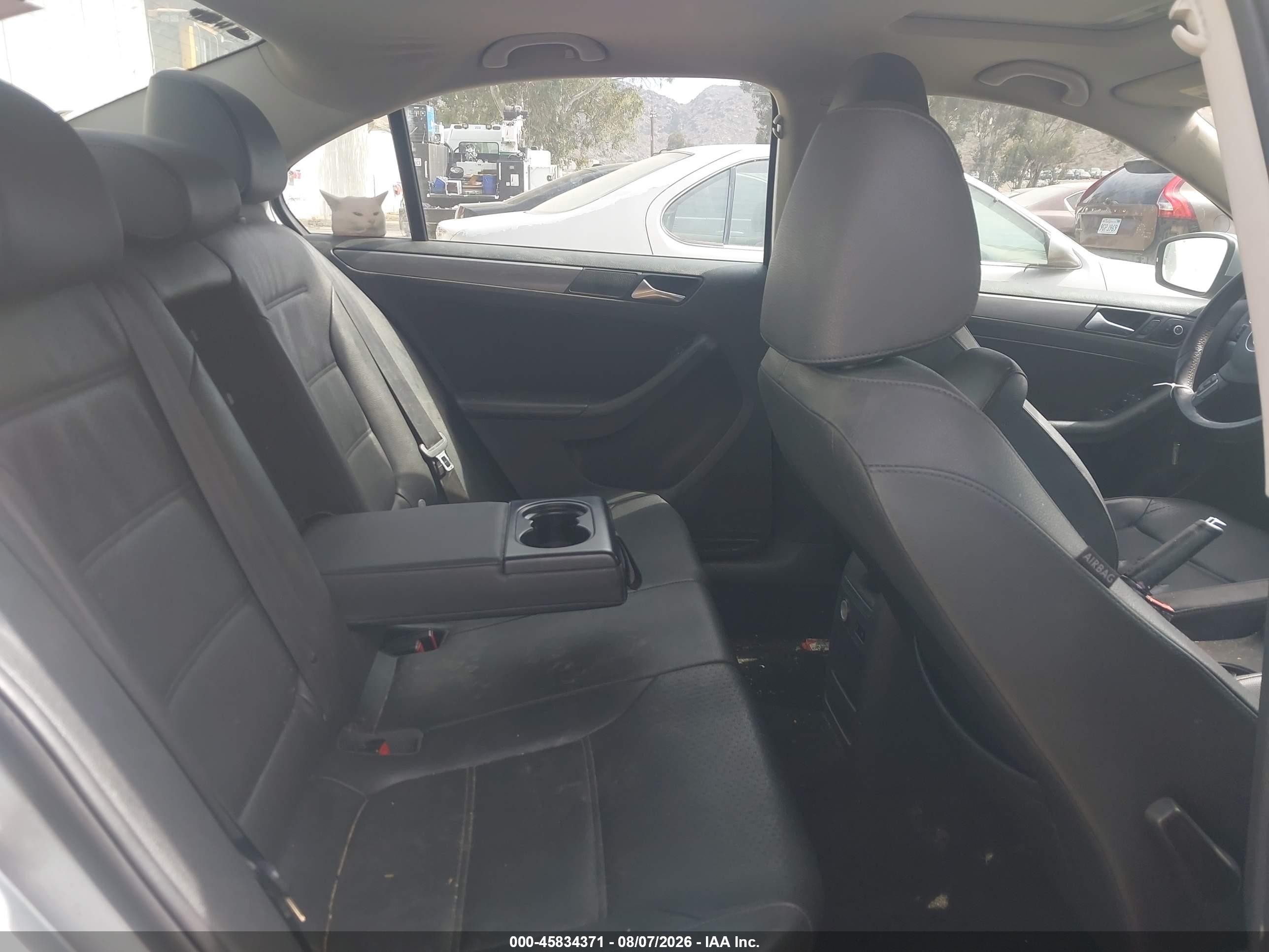 2013 Volkswagen Jetta 2.0l Tdi Silver vin: 3VW3L7AJ3DM273082