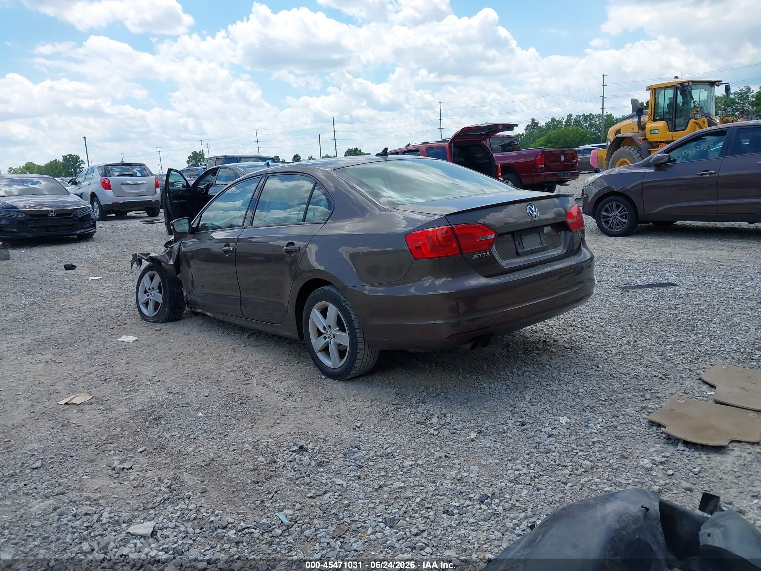 2012 Volkswagen Jetta 2.0l Tdi Brown vin: 3VW3L7AJ5CM091432