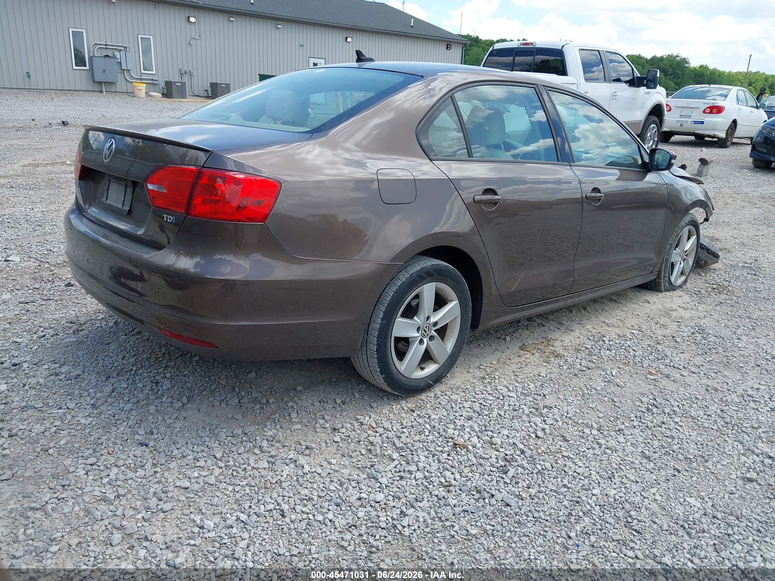 2012 Volkswagen Jetta 2.0l Tdi Brown vin: 3VW3L7AJ5CM091432