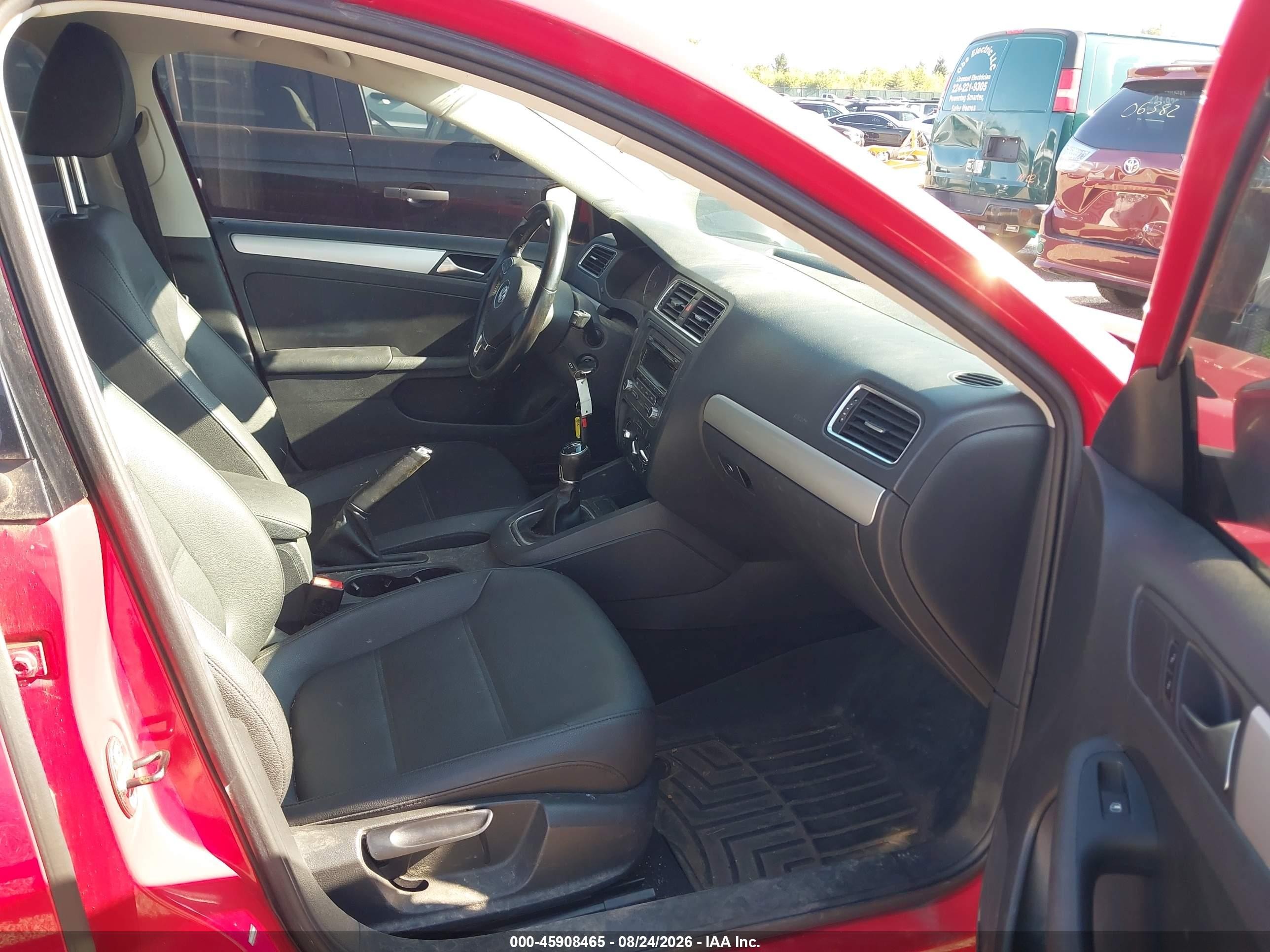 2012 Volkswagen Jetta 2.0l Tdi Red vin: 3VW3L7AJ6CM398432