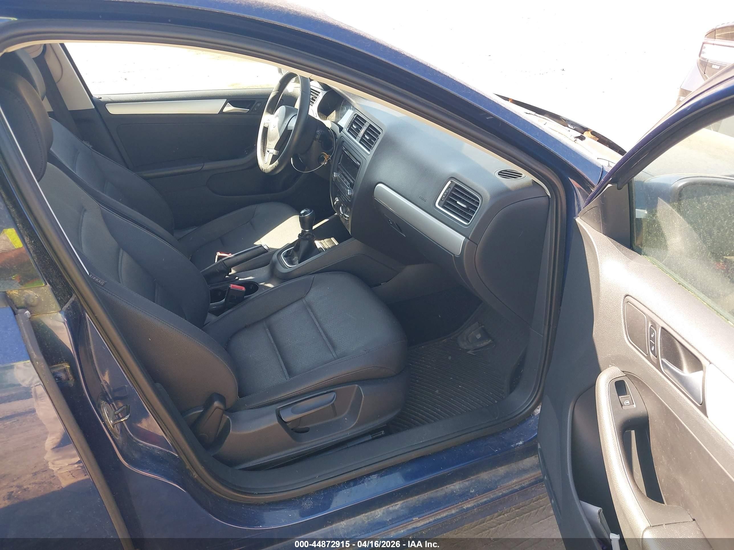 2012 Volkswagen Jetta 2.0l Tdi Blue vin: 3VW3L7AJ7CM471307