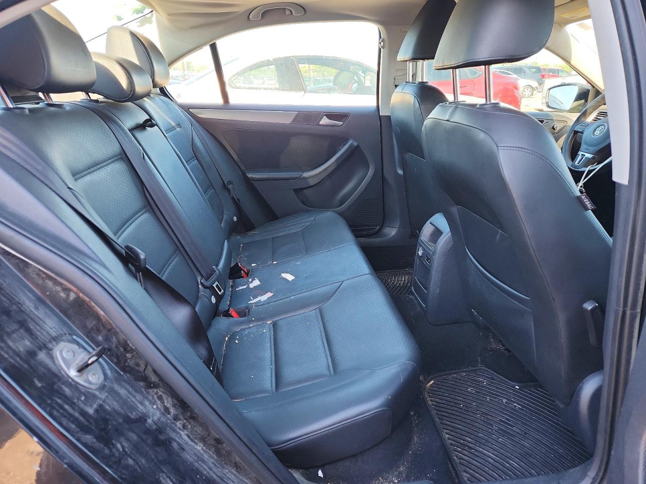 2013 Volkswagen Jetta Tdi Black vin: 3VW3L7AJ8DM274745