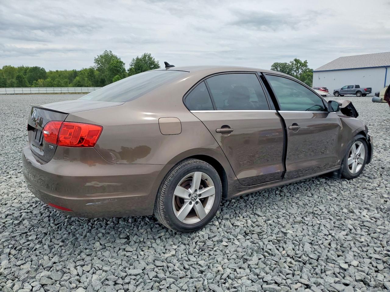 2014 Volkswagen Jetta Tdi Brown vin: 3VW3L7AJ8EM383921