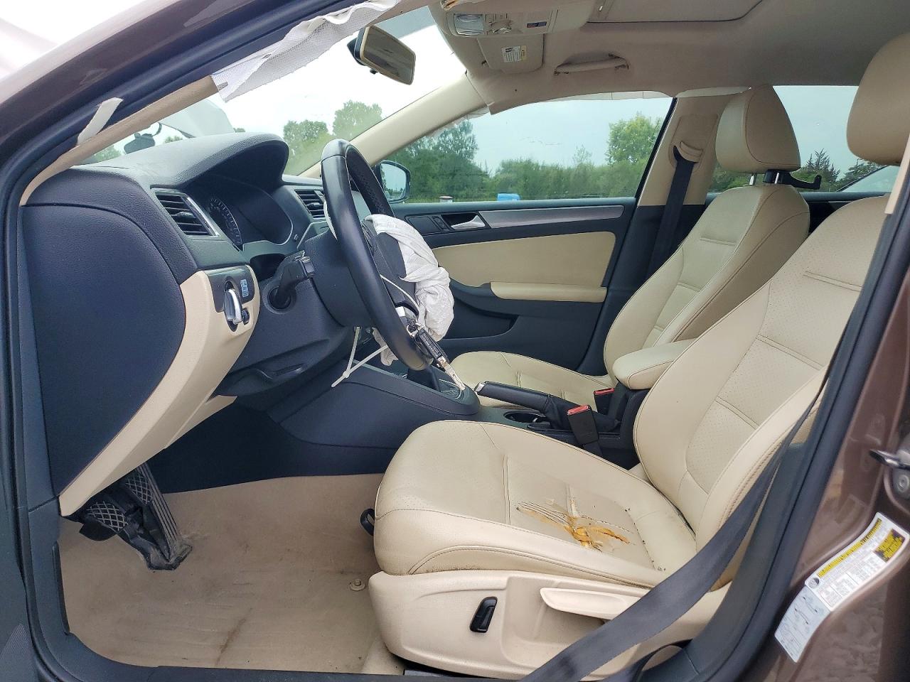2014 Volkswagen Jetta Tdi Brown vin: 3VW3L7AJ8EM383921