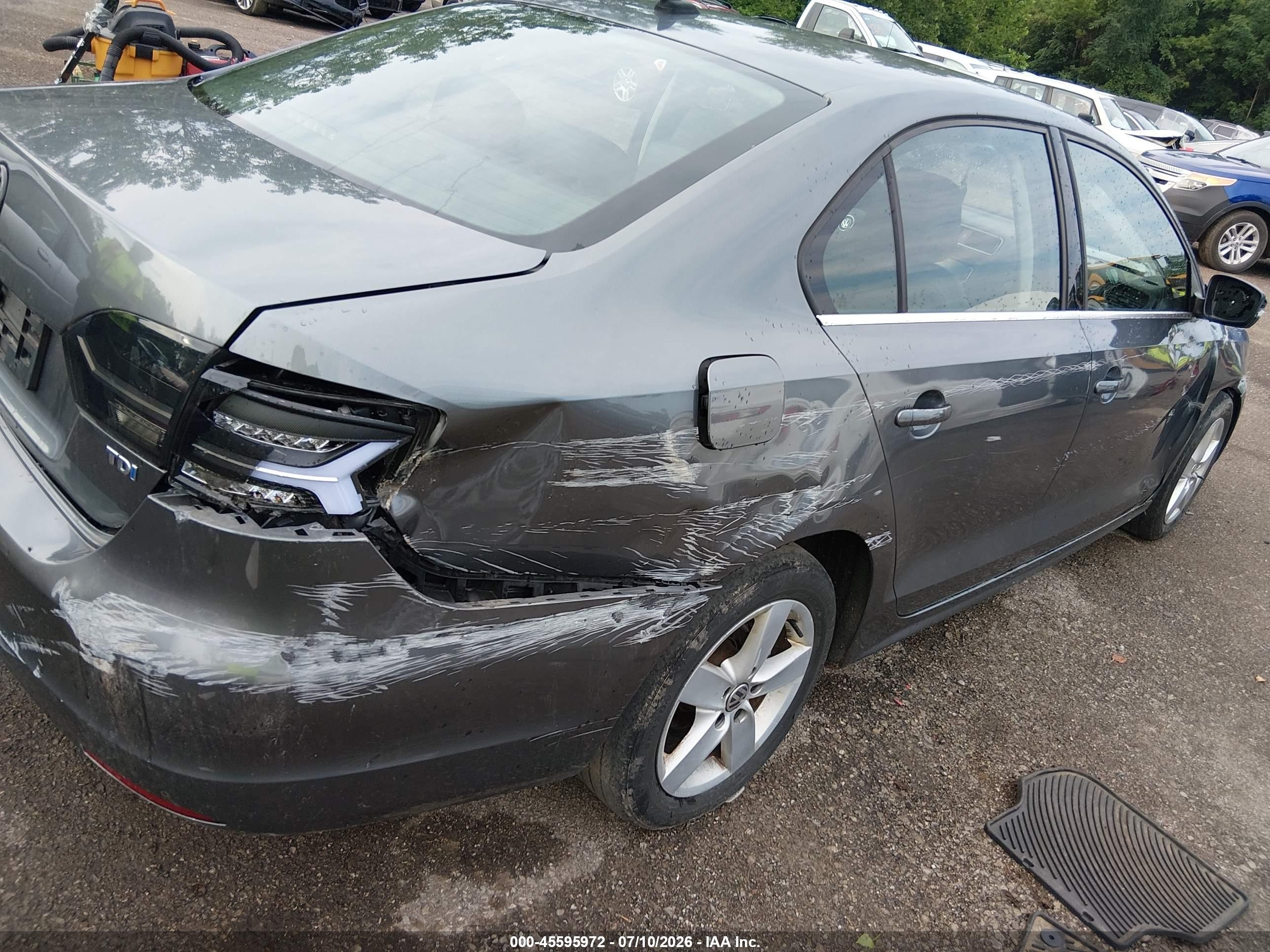 2013 Volkswagen Jetta 2.0l Tdi Gray vin: 3VW3L7AJ9DM443638