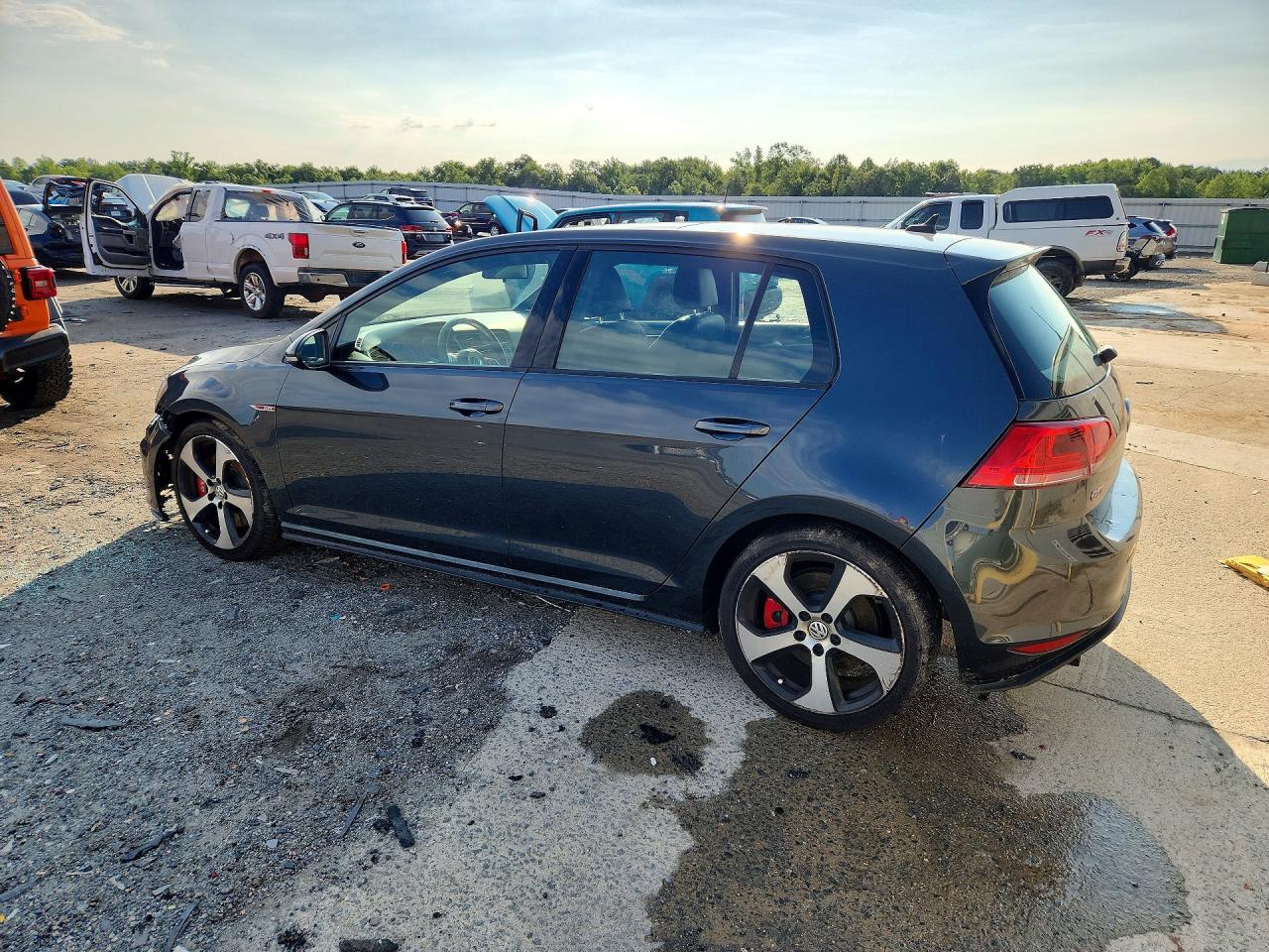 2015 Volkswagen Gti Charcoal vin: 3VW447AU3FM056355