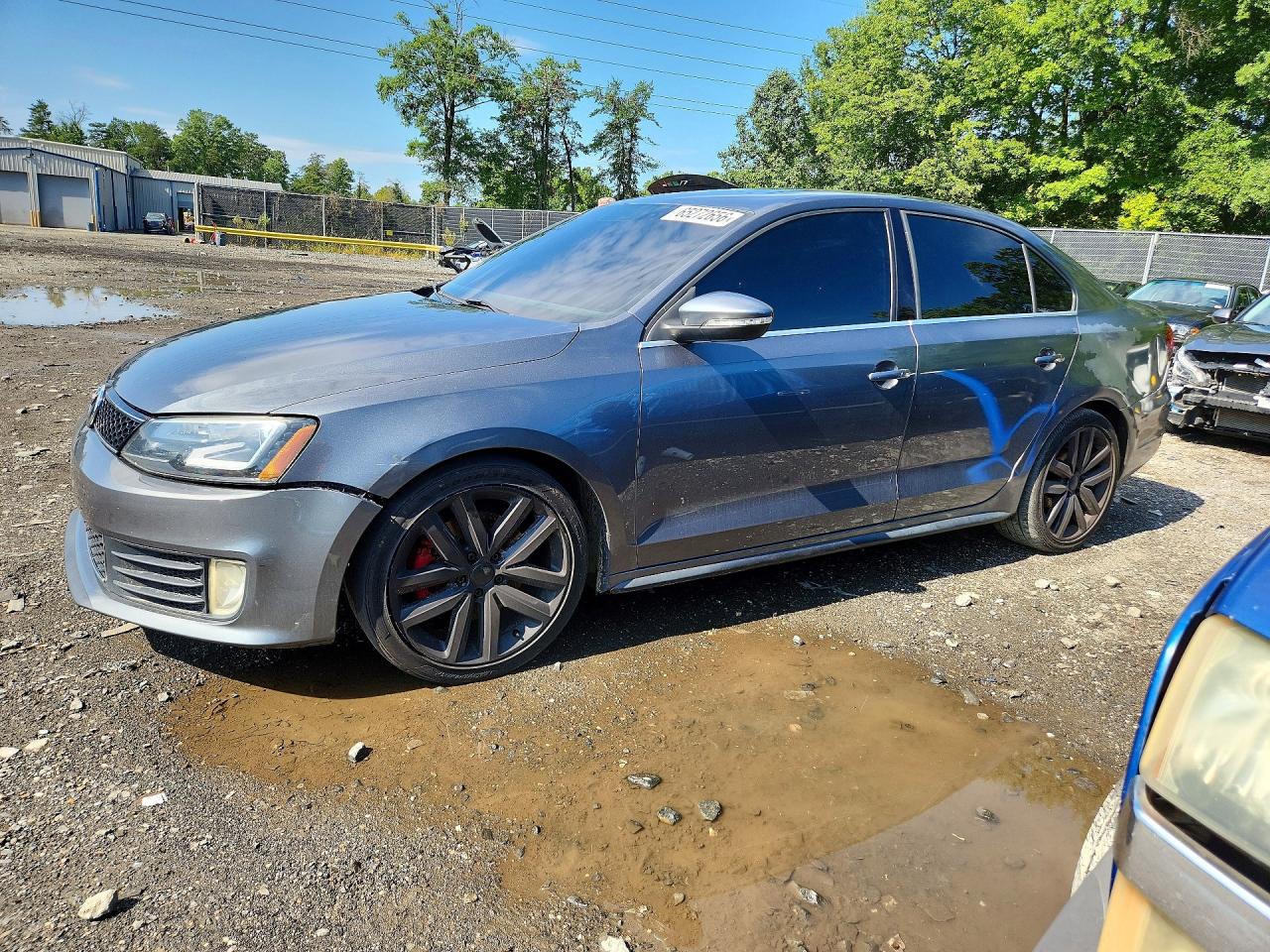 3VW467AJ4DM264063