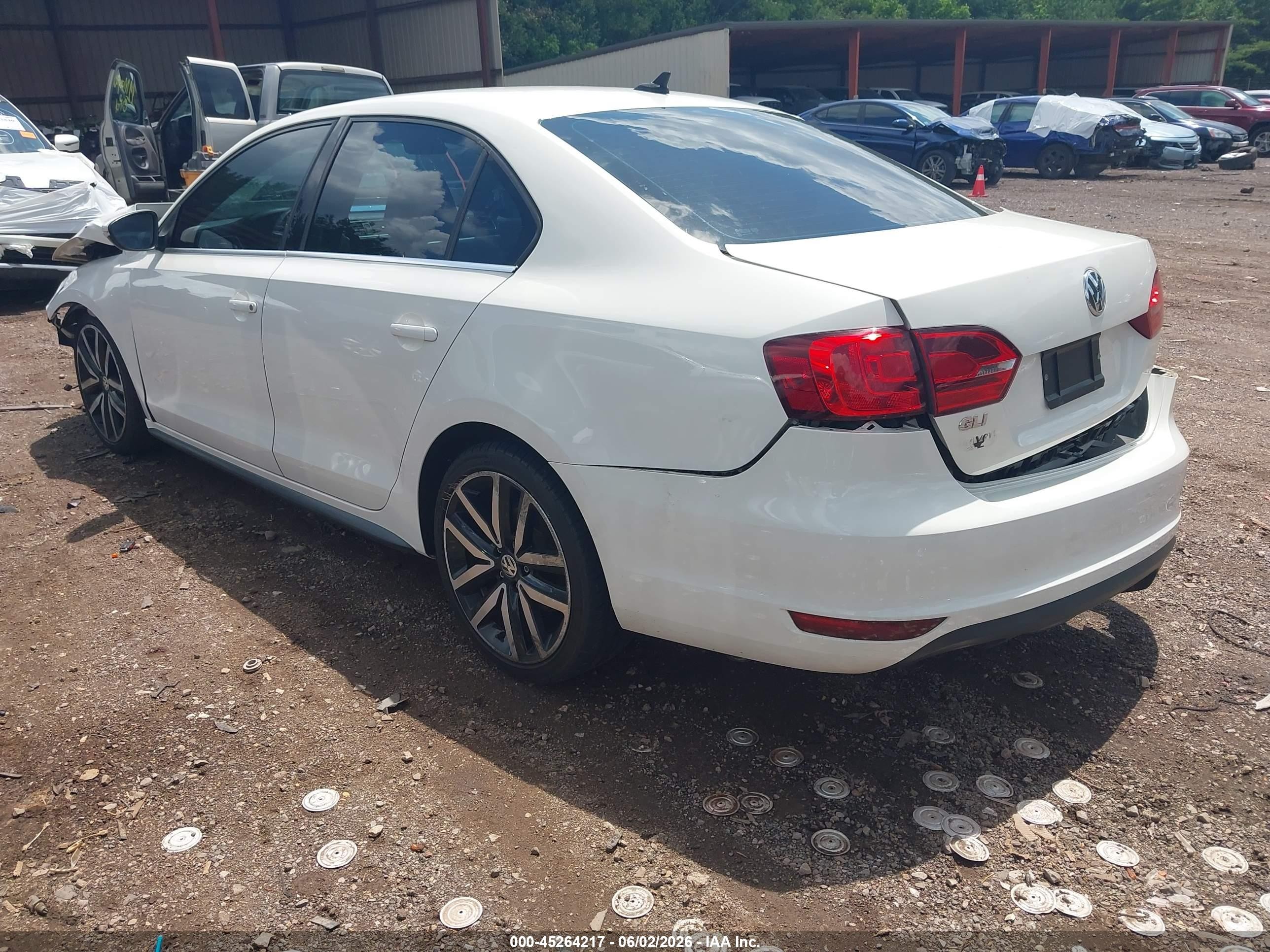 2013 Volkswagen Jetta Gli Autobahn White vin: 3VW467AJ5DM247031
