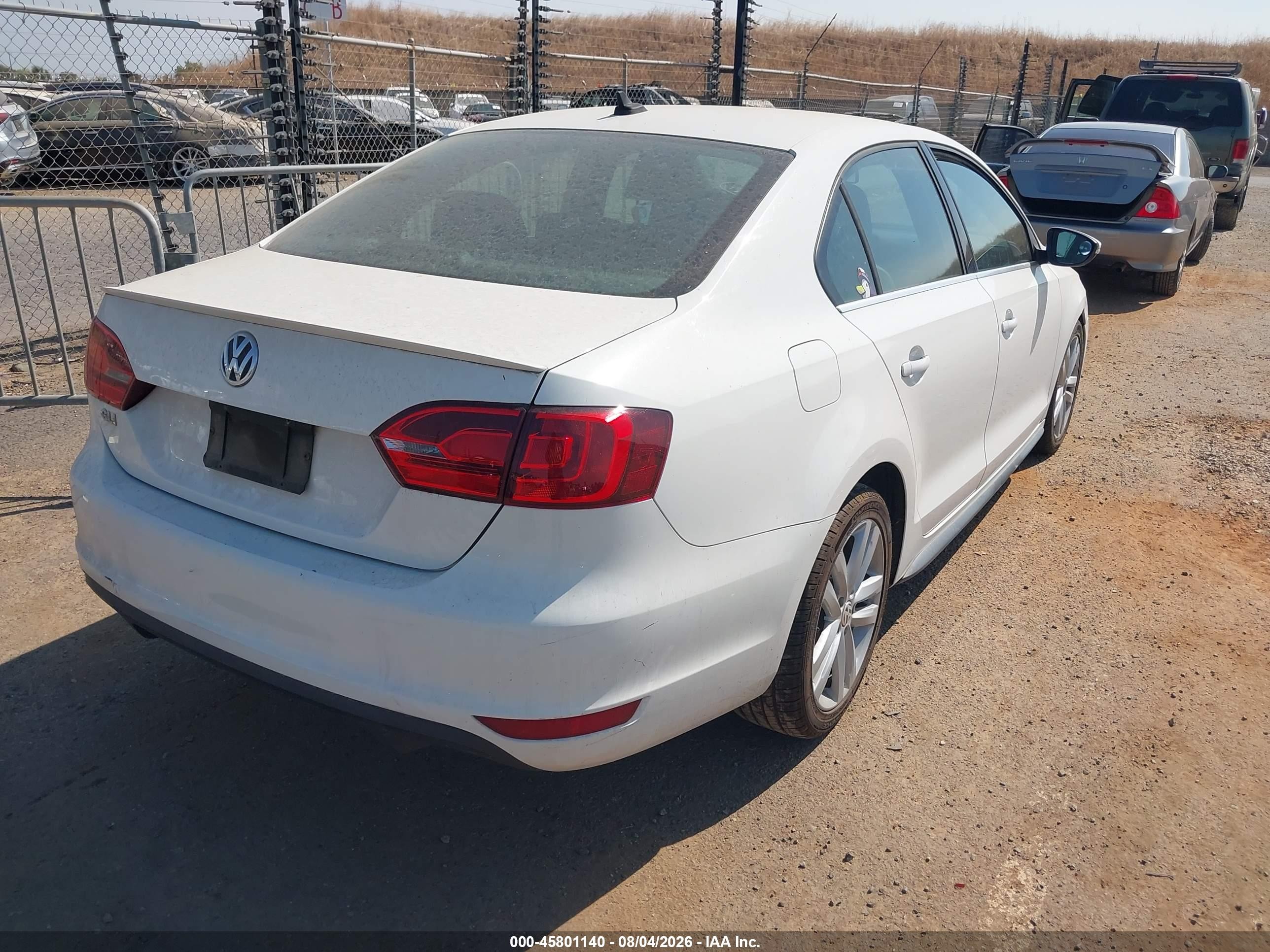 2012 Volkswagen Jetta Gli White vin: 3VW467AJ6CM100635