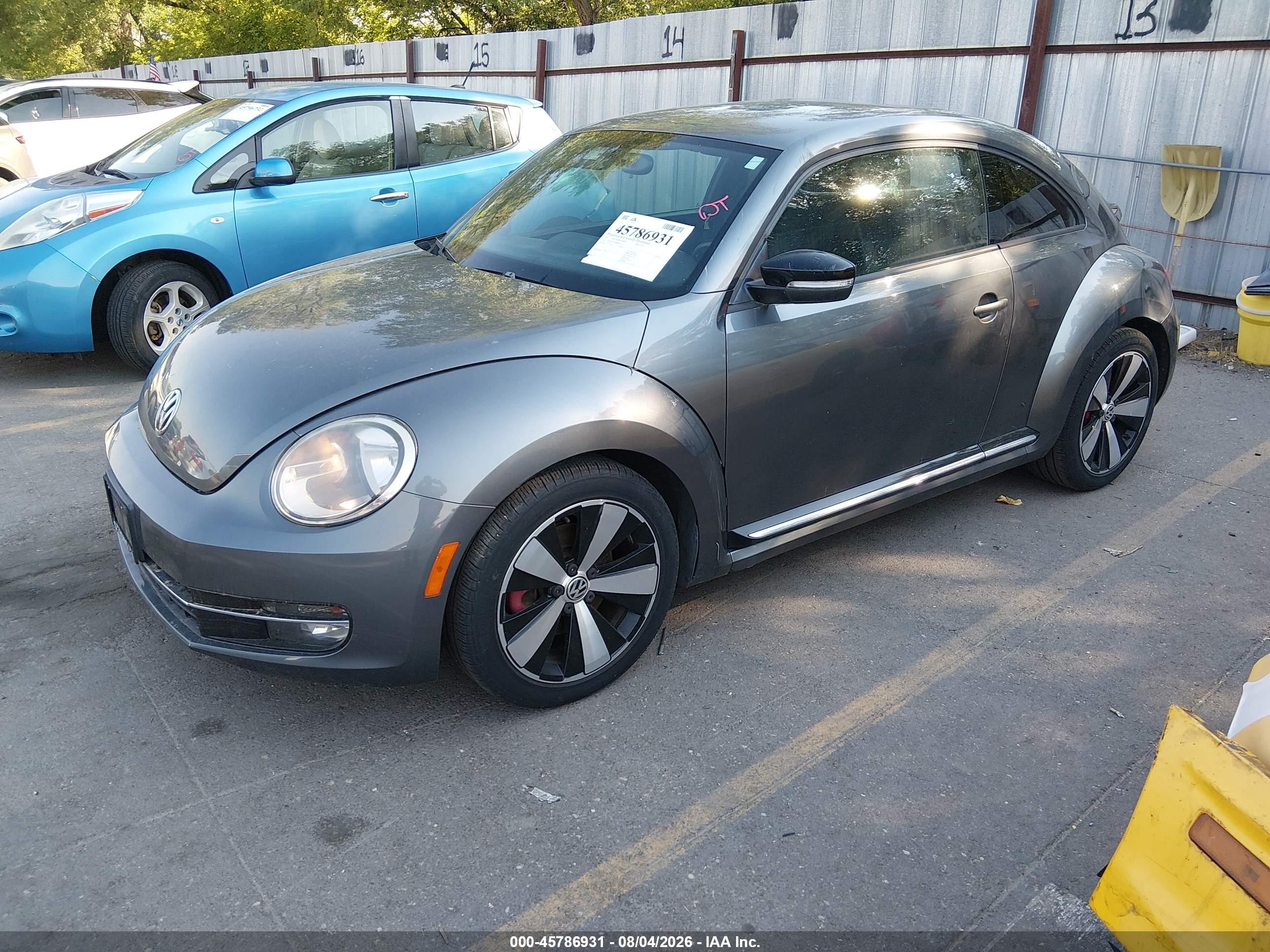 2013 Volkswagen Beetle 2.0t Turbo Gray vin: 3VW467AT1DM602312