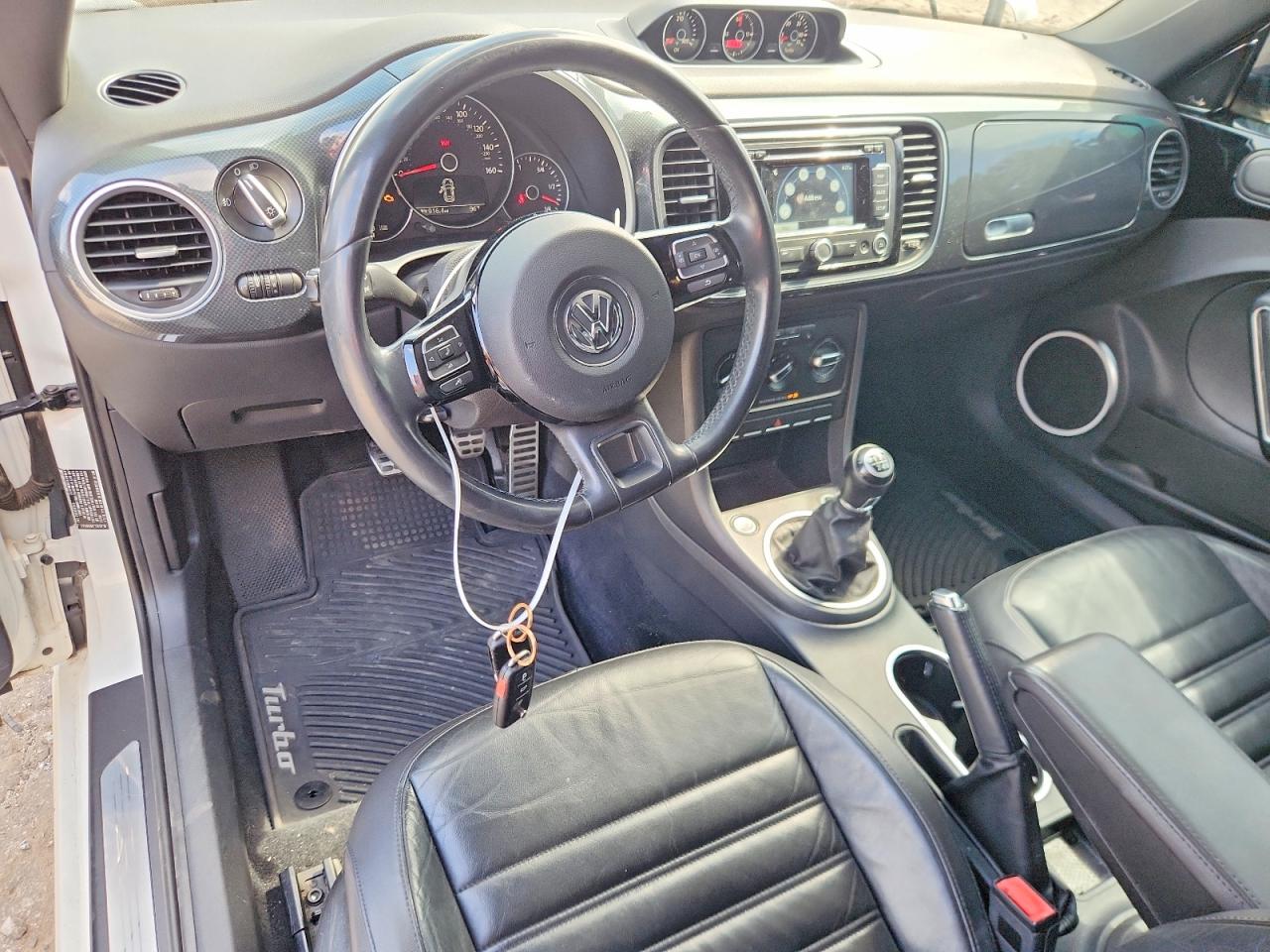 2012 Volkswagen Beetle Turbo White vin: 3VW467AT3CM649727