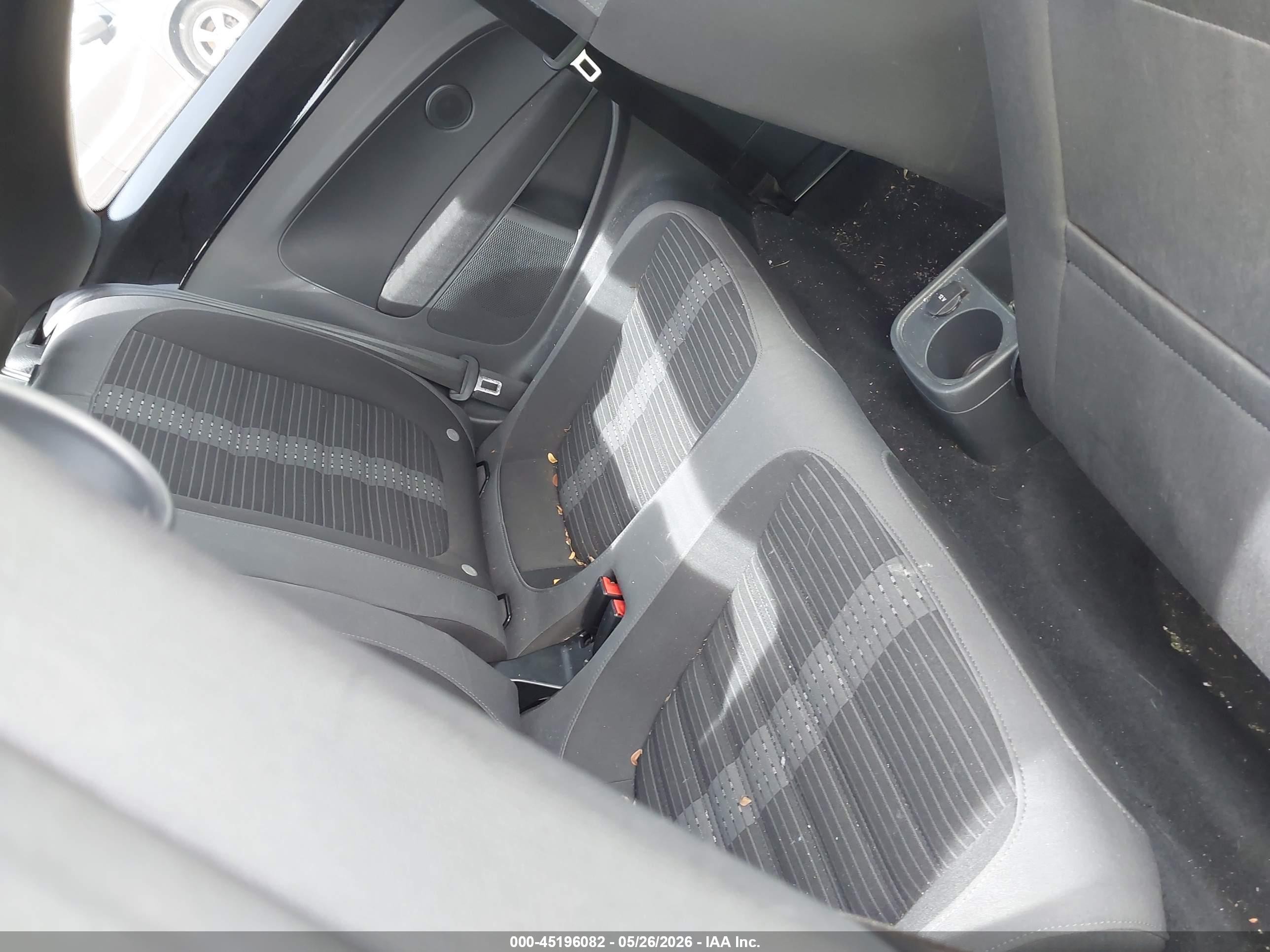 2012 Volkswagen Beetle 2.0t Turbo Черный vin: 3VW467ATXCM643682