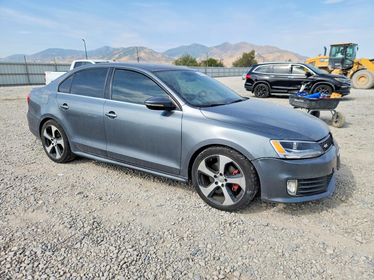 2013 Volkswagen Jetta Gli Silver vin: 3VW4A7AJ2DM402326