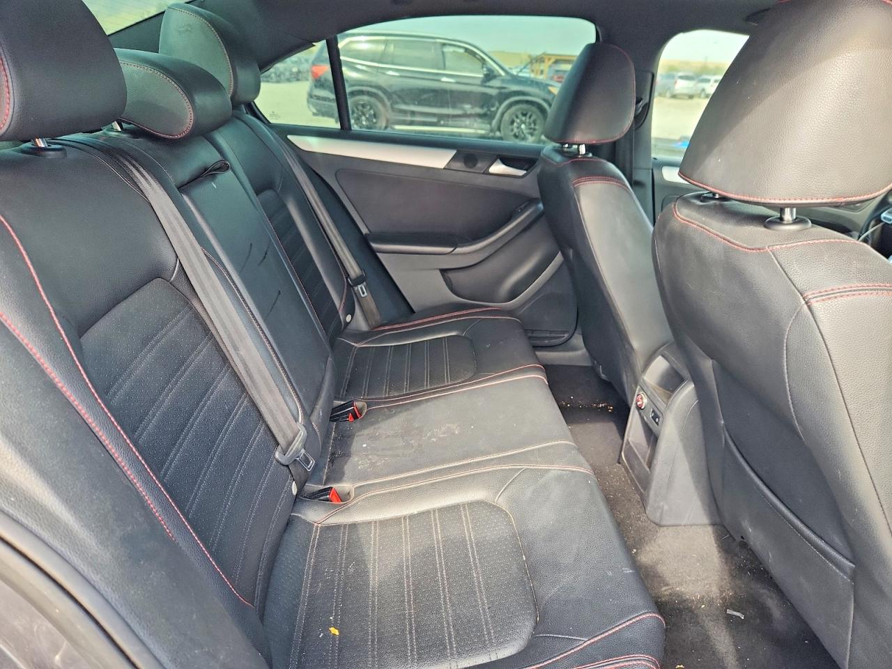 2013 Volkswagen Jetta Gli Silver vin: 3VW4A7AJ2DM402326