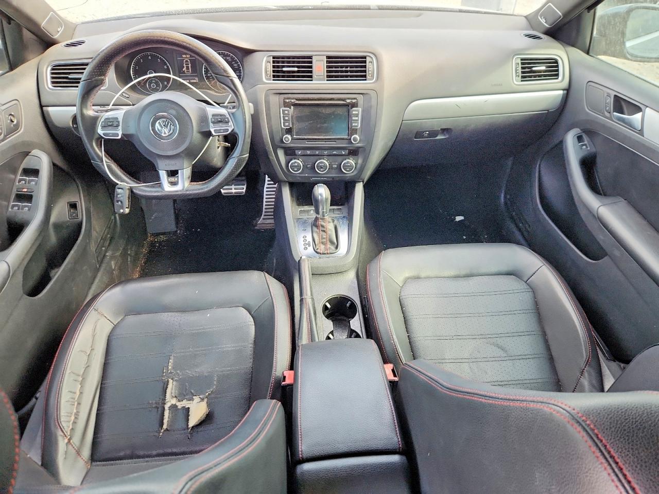 2013 Volkswagen Jetta Gli Silver vin: 3VW4A7AJ2DM402326