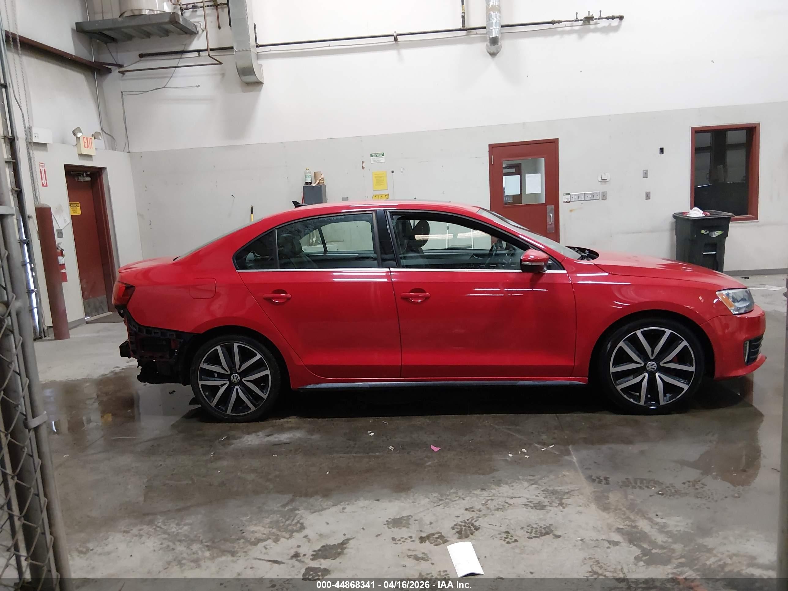 2013 Volkswagen Jetta Gli Autobahn Red vin: 3VW4A7AJ5DM233967