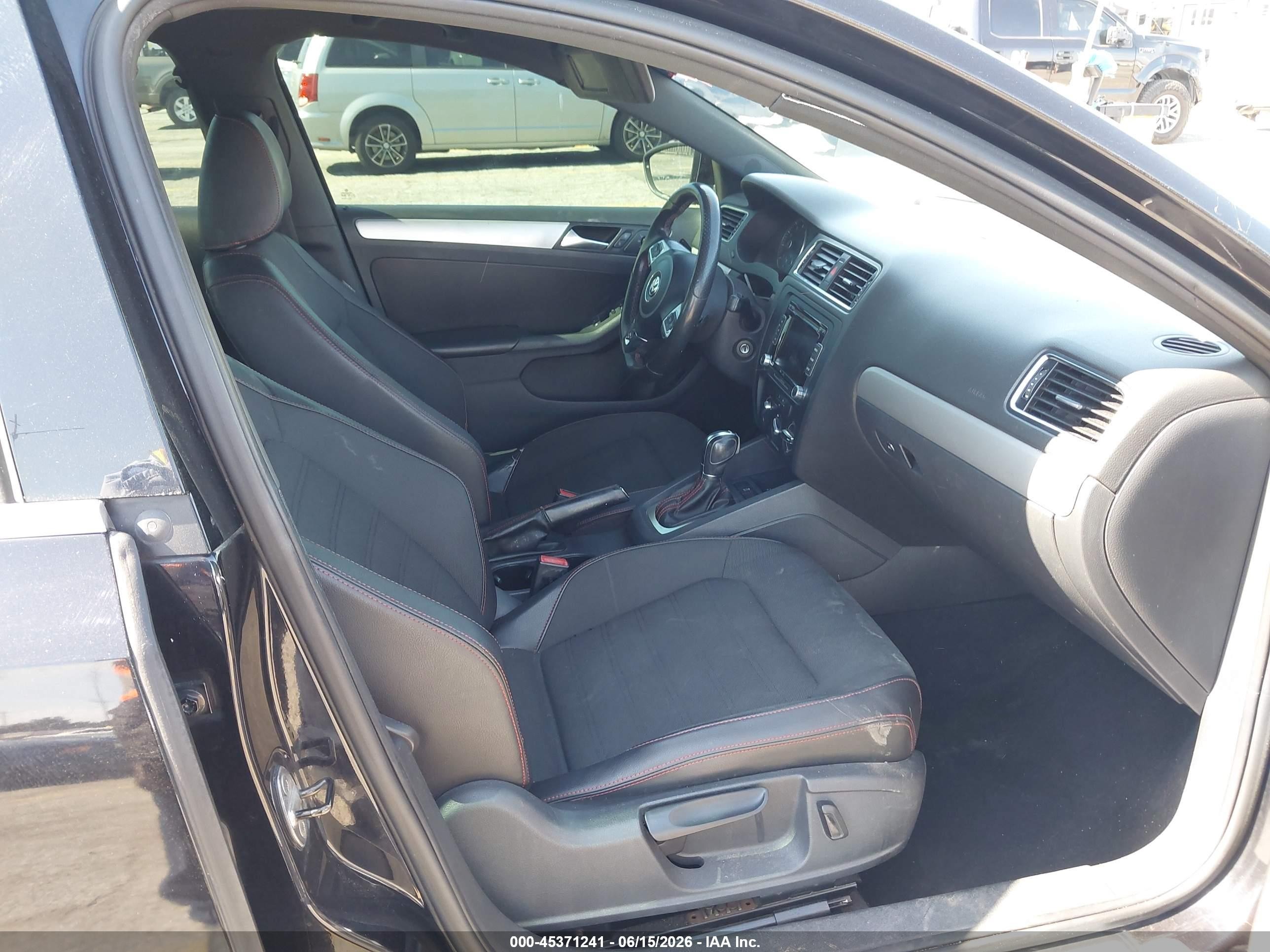 2013 Volkswagen Jetta Gli Black vin: 3VW4A7AJ6DM260305