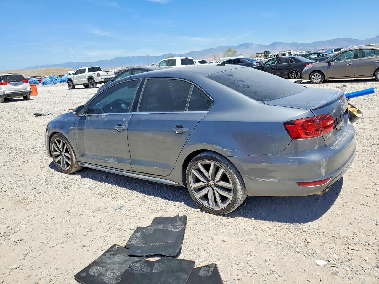 2012 Volkswagen Jetta Gli Charcoal vin: 3VW4A7AJ7CM034451