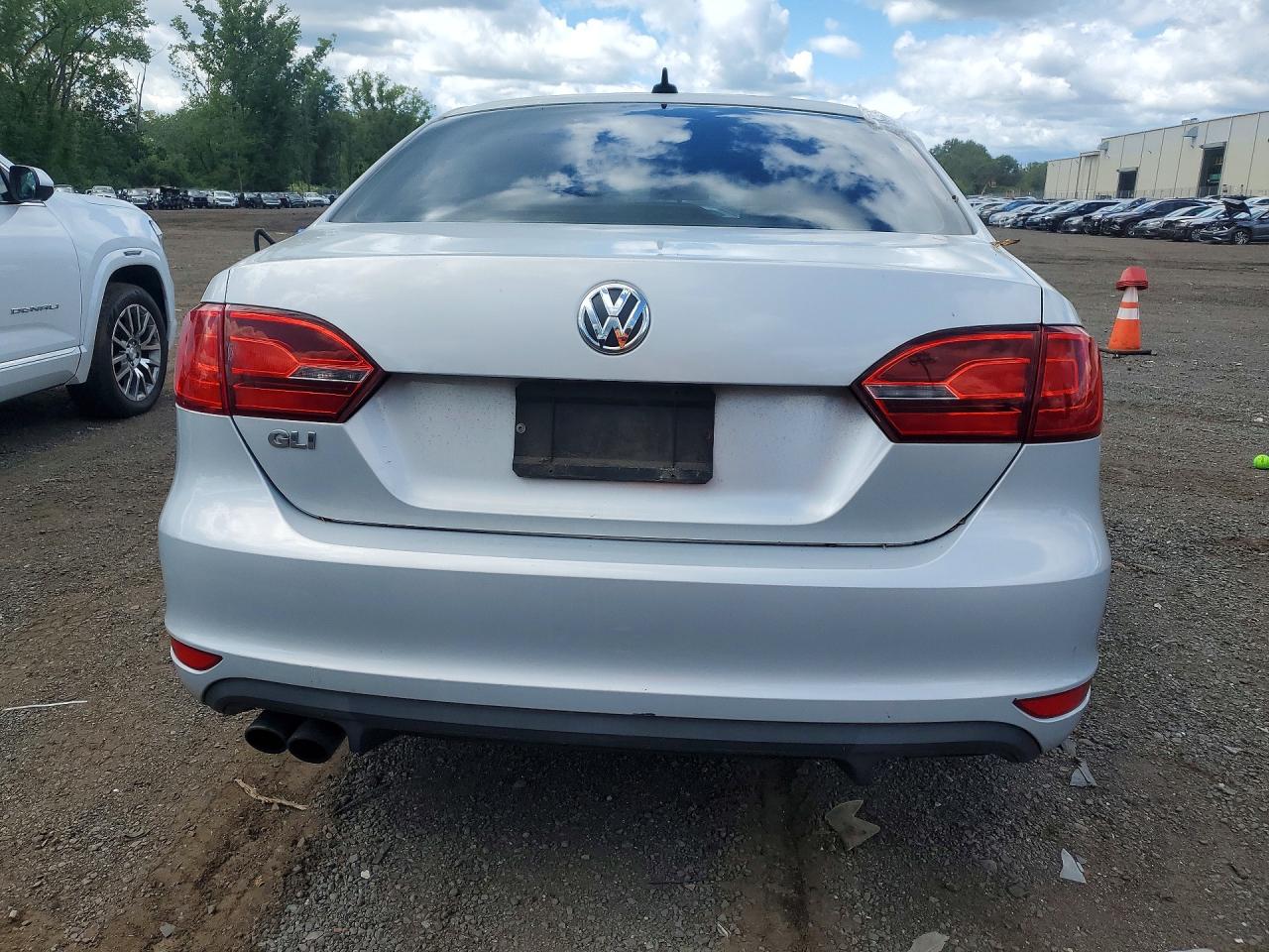 2012 Volkswagen Jetta Gli White vin: 3VW4A7AJXCM123155