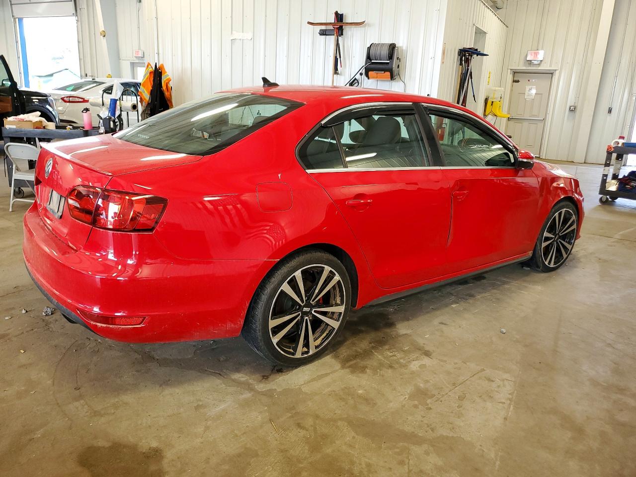 2013 Volkswagen Jetta Gli Red vin: 3VW4A7AJXDM227677