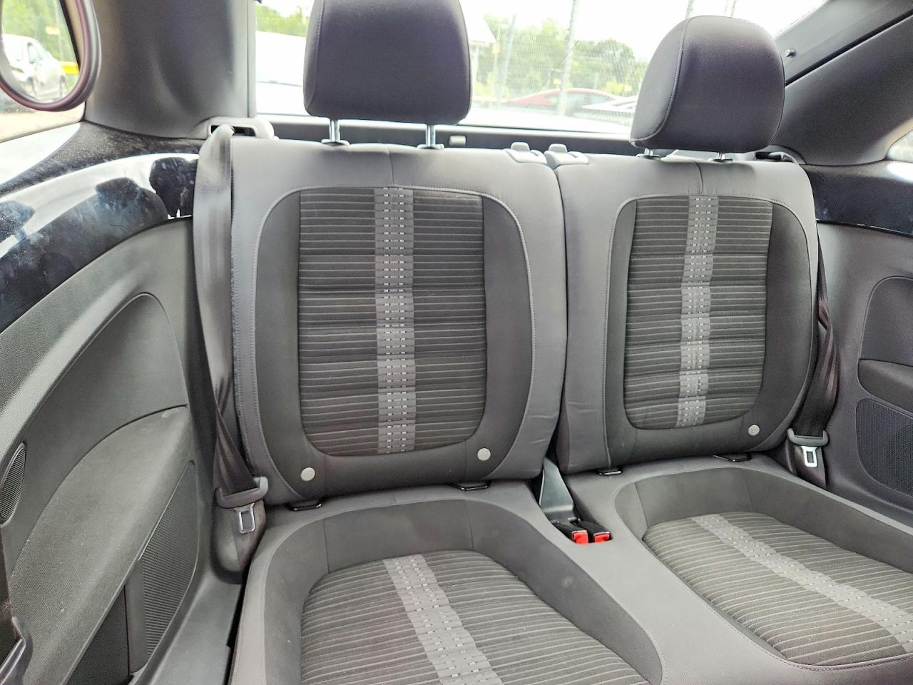 2012 Volkswagen Beetle Turbo Gray vin: 3VW4A7AT5CM647802