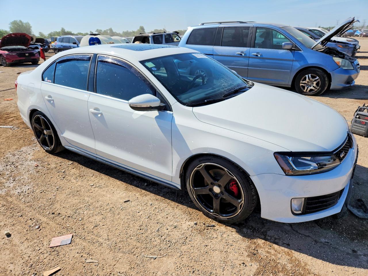 2013 Volkswagen Jetta Gli White vin: 3VW4S7AJ2DM299518