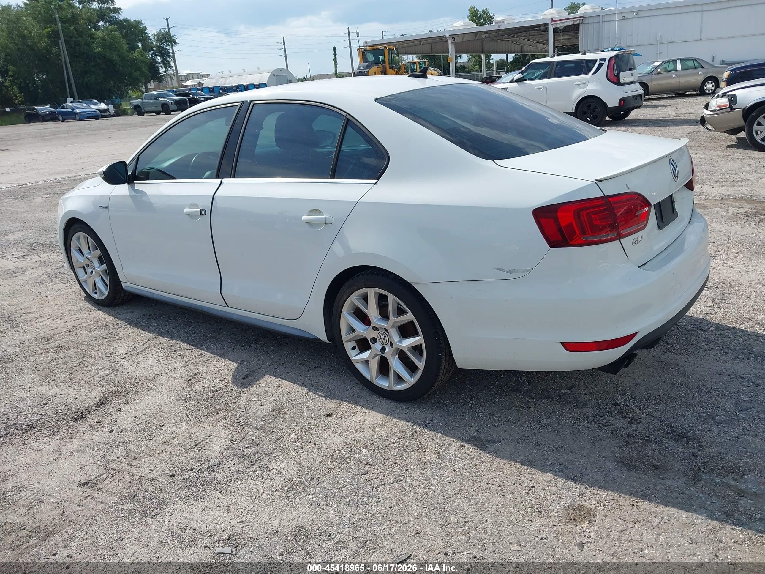 2014 Volkswagen Jetta Gli Edition 30 W/nav Белый vin: 3VW4S7AJ2EM312480