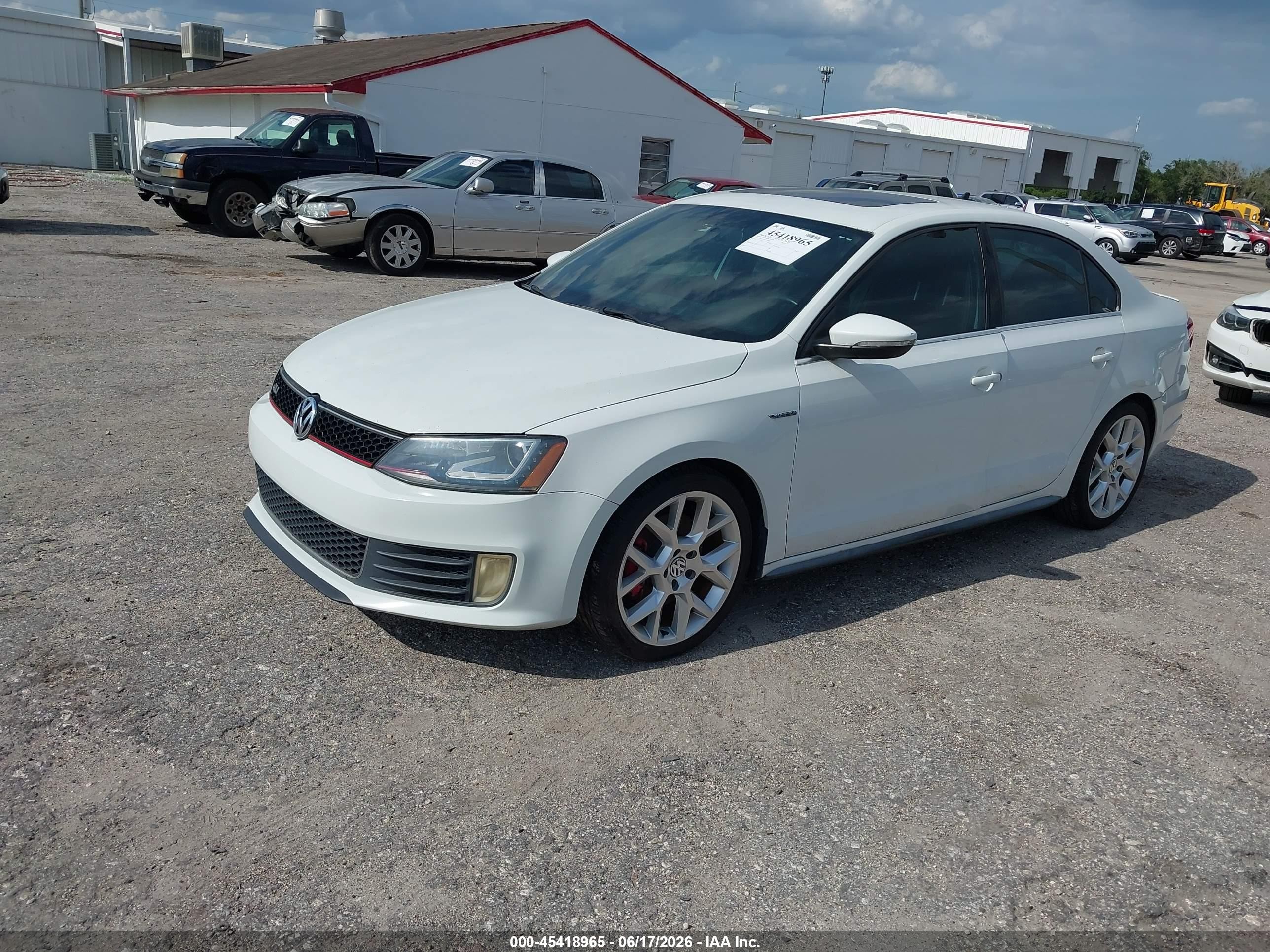 2014 Volkswagen Jetta Gli Edition 30 W/nav Белый vin: 3VW4S7AJ2EM312480