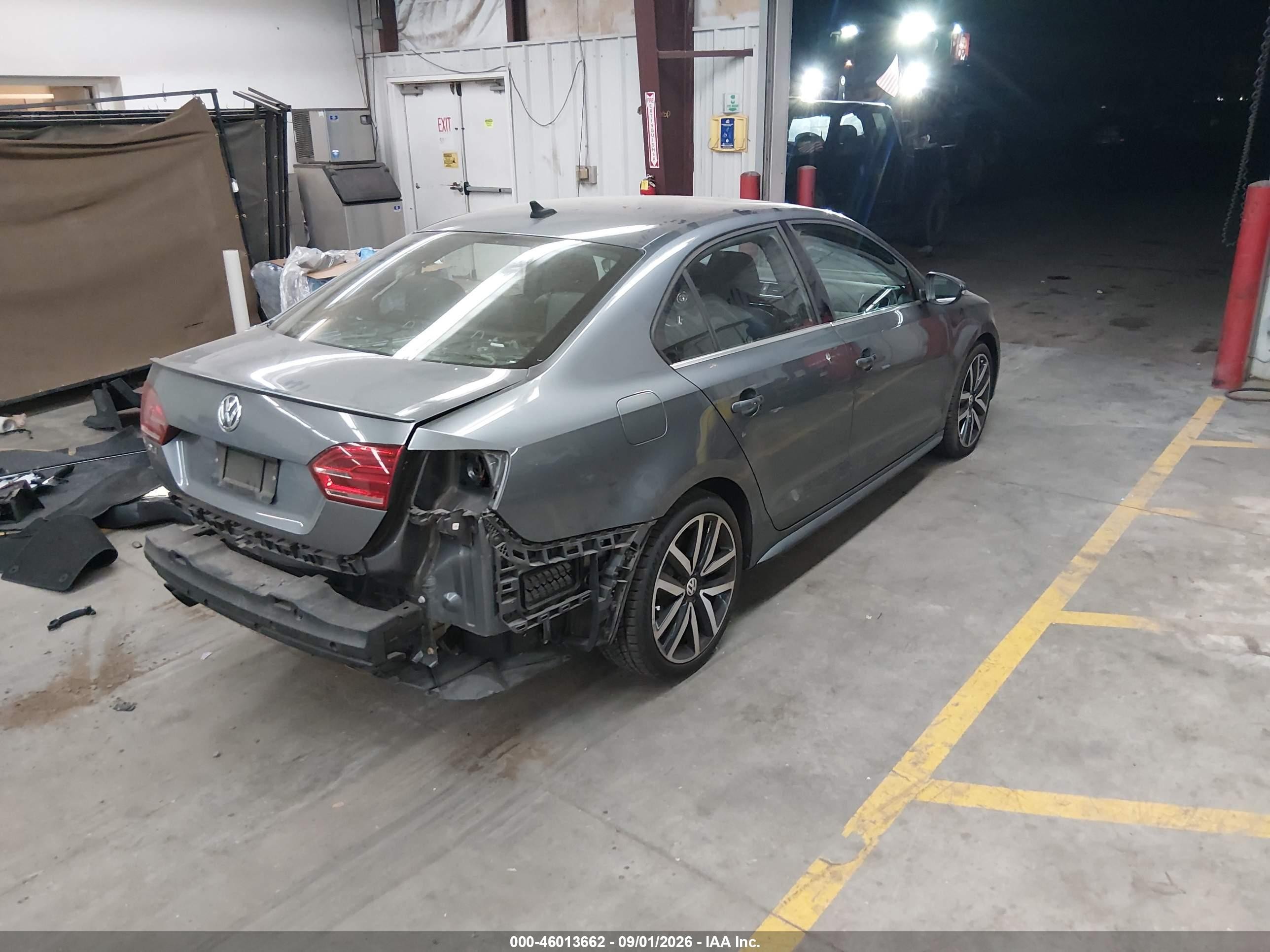 2014 Volkswagen Jetta Gli Autobahn Gray vin: 3VW4S7AJ3EM385423