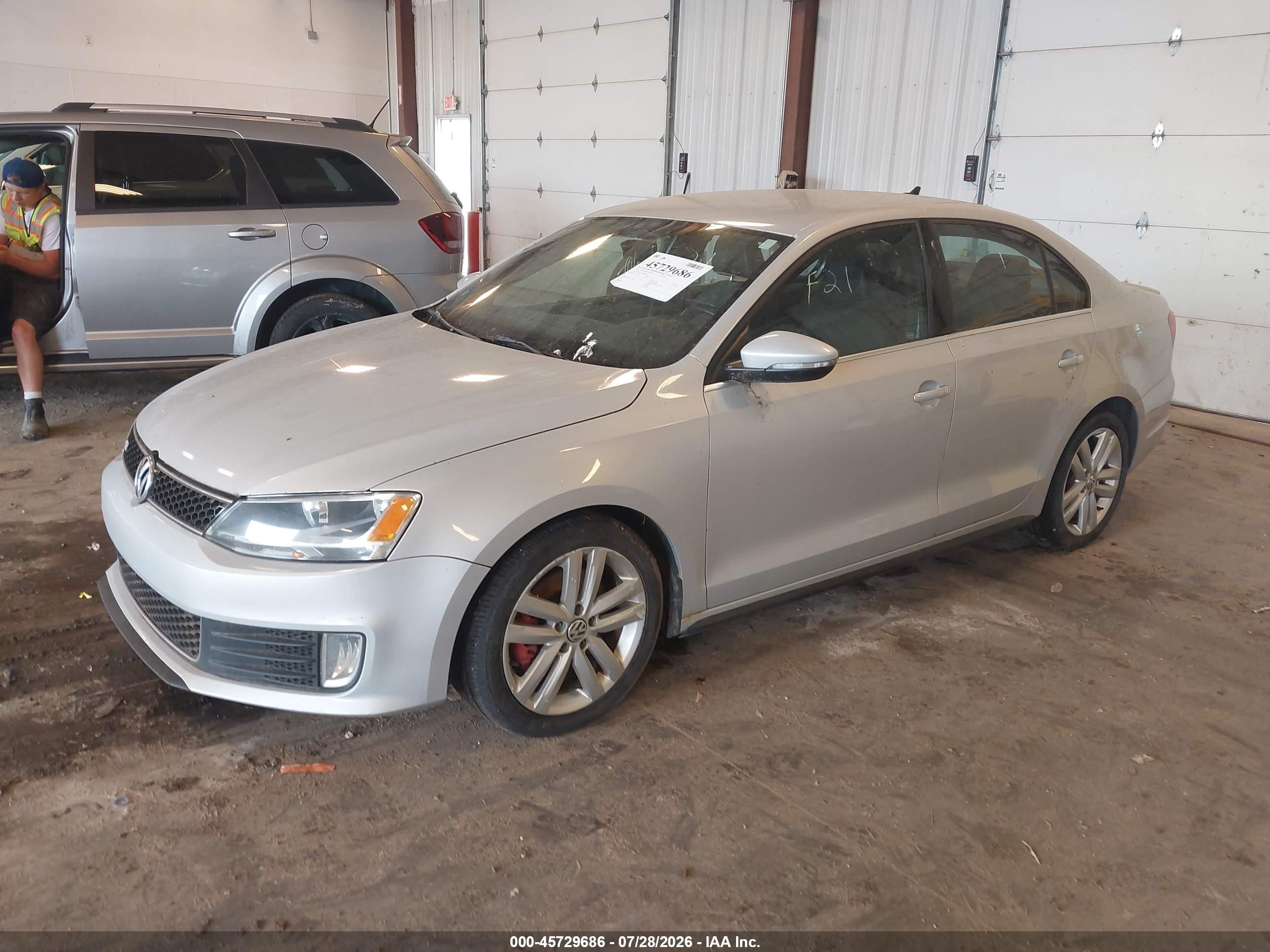 2013 Volkswagen Jetta Gli Silver vin: 3VW4S7AJ4DM285314