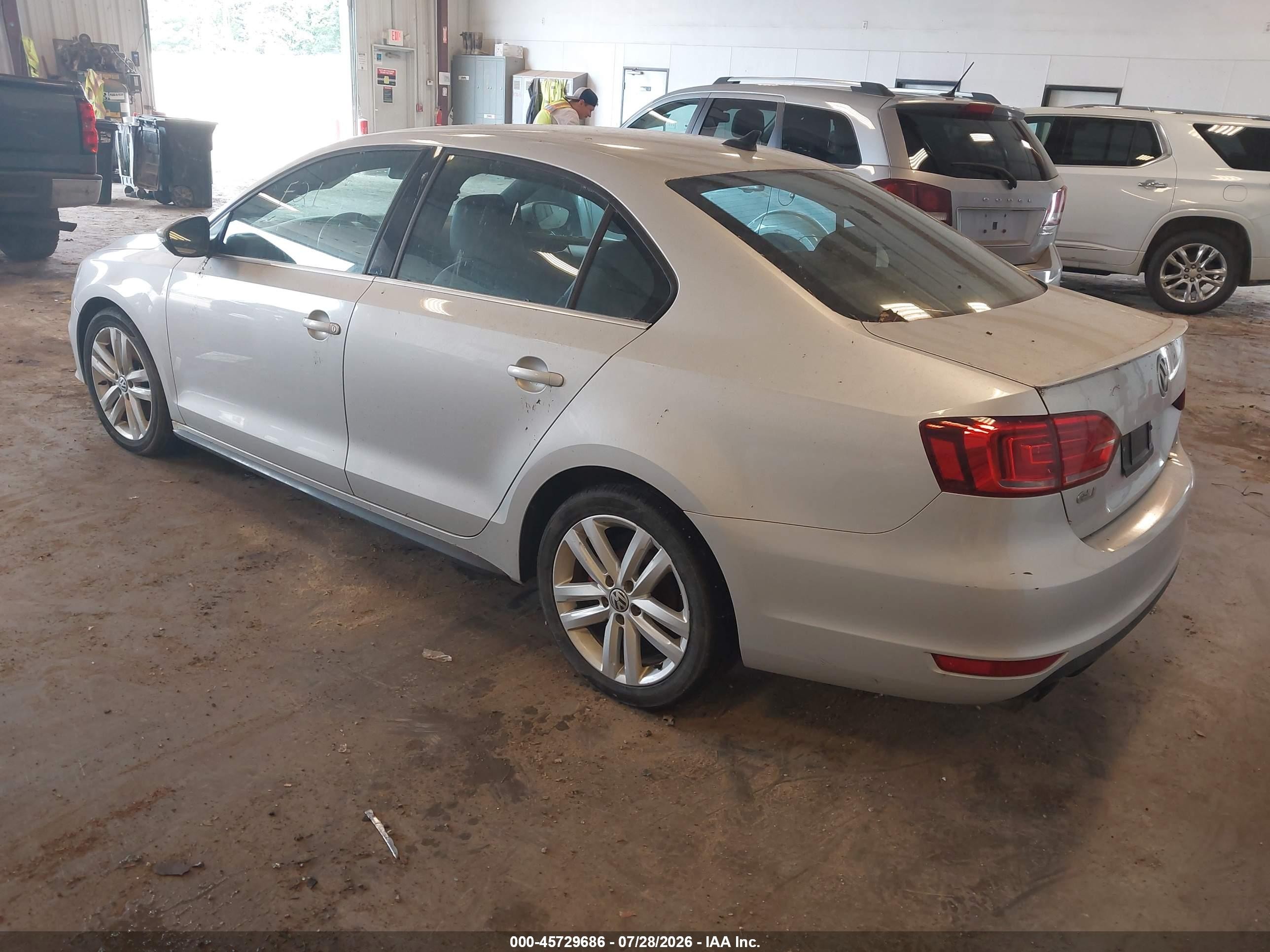 2013 Volkswagen Jetta Gli Silver vin: 3VW4S7AJ4DM285314