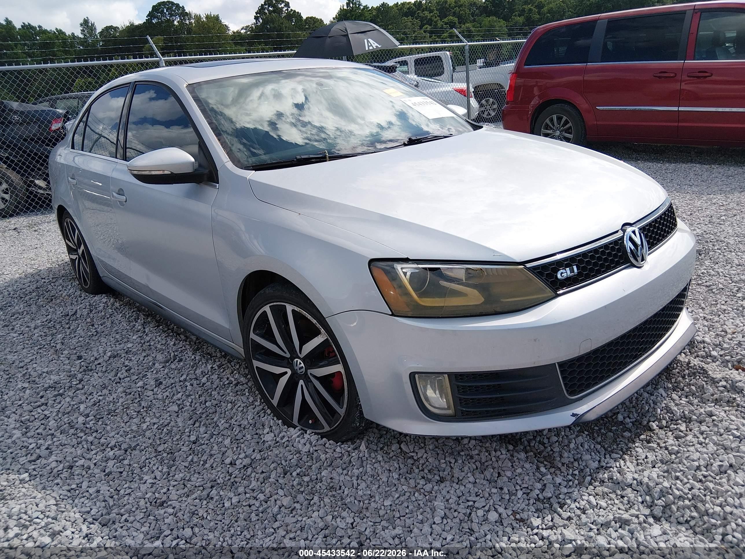 2013 Volkswagen Jetta Gli Autobahn W/nav Silver vin: 3VW4S7AJ8DM304107