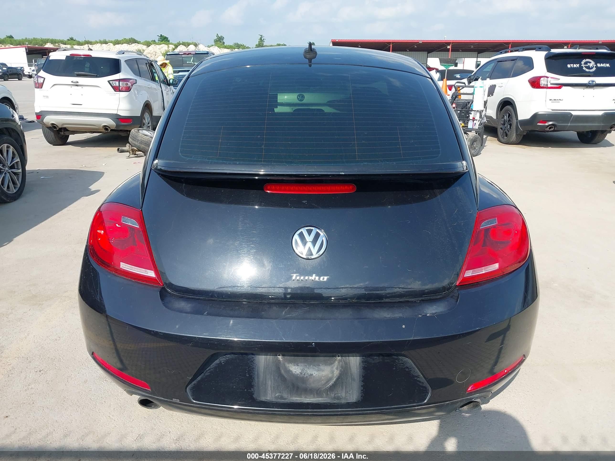 2013 Volkswagen Beetle 2.0t Fender Edition/2.0t Turbo/r-line Черный vin: 3VW4S7AT8DM685426