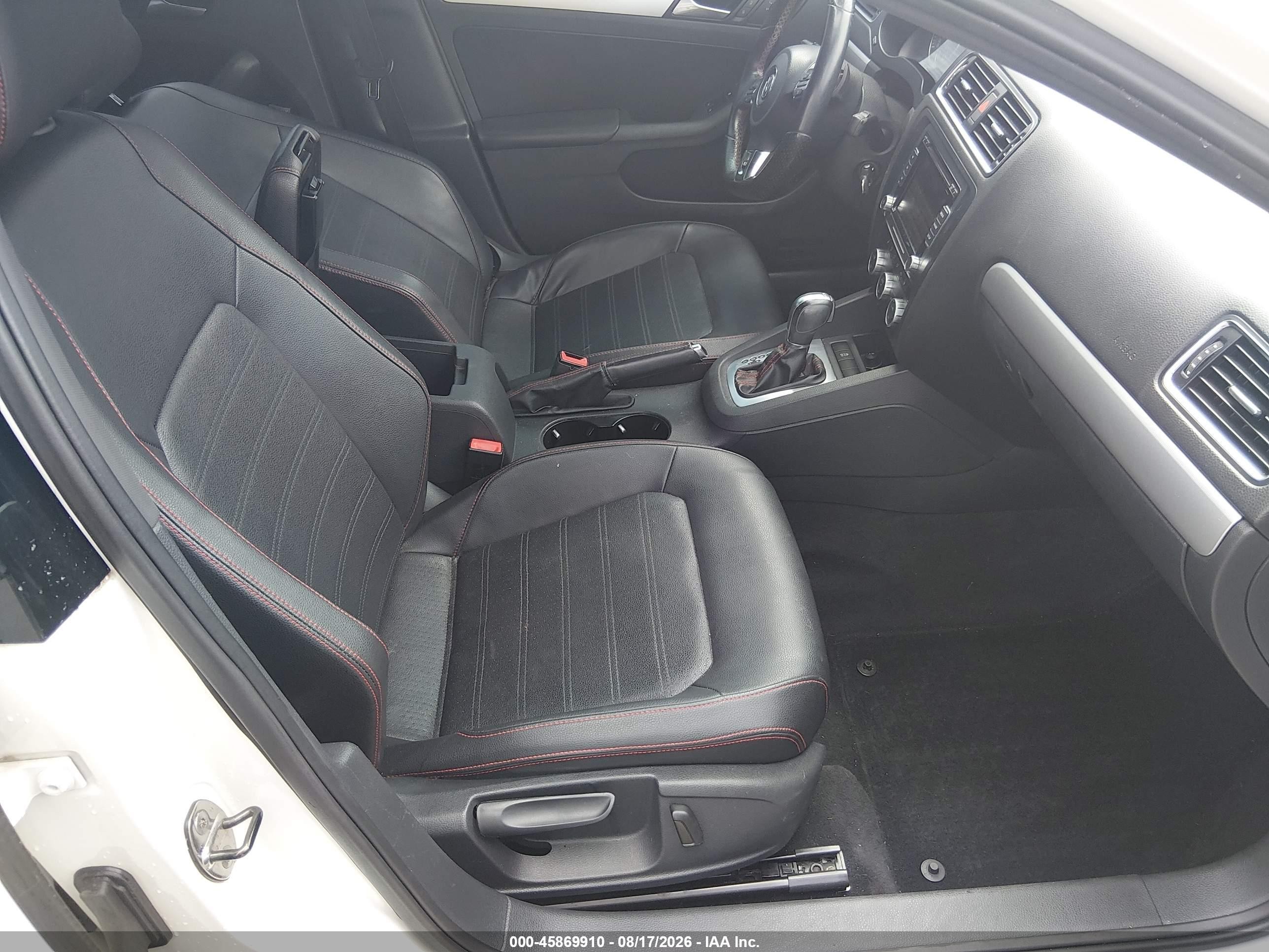 2013 Volkswagen Jetta Gli Autobahn White vin: 3VW4T7AJ0DM310111