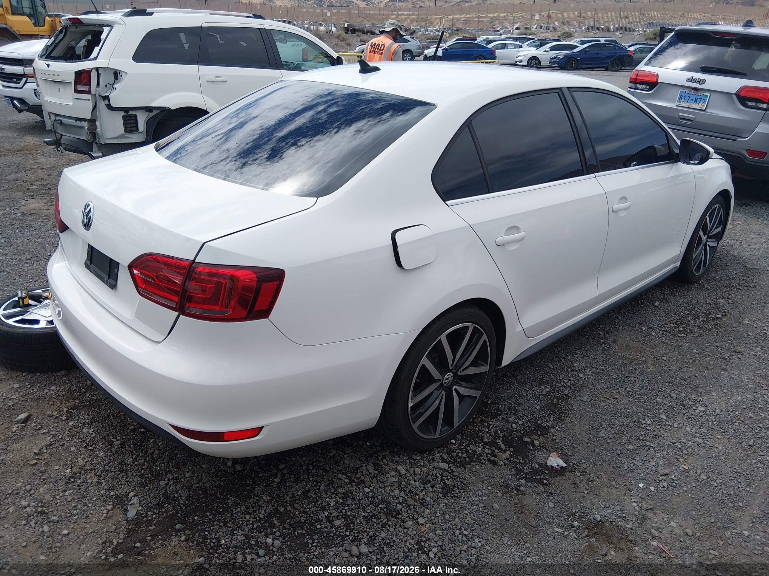 2013 Volkswagen Jetta Gli Autobahn White vin: 3VW4T7AJ0DM310111