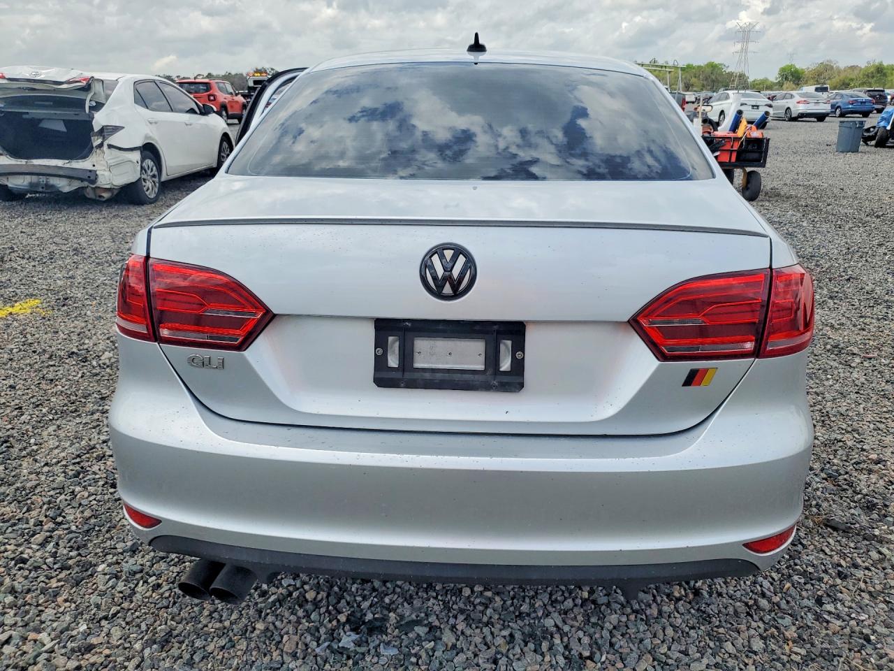 2014 Volkswagen Jetta Gli Silver vin: 3VW4T7AJ1EM292624